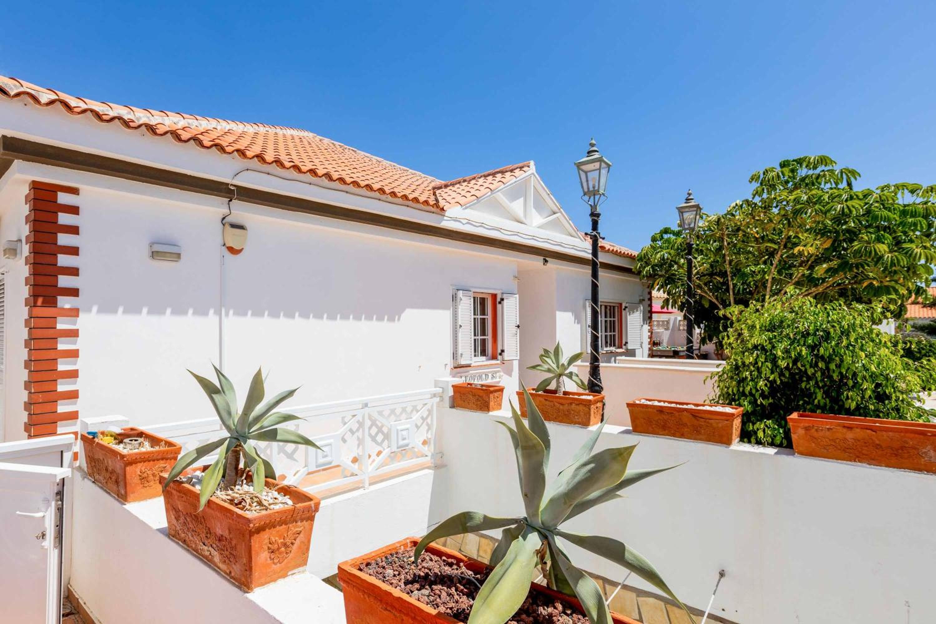 Villa Lory
