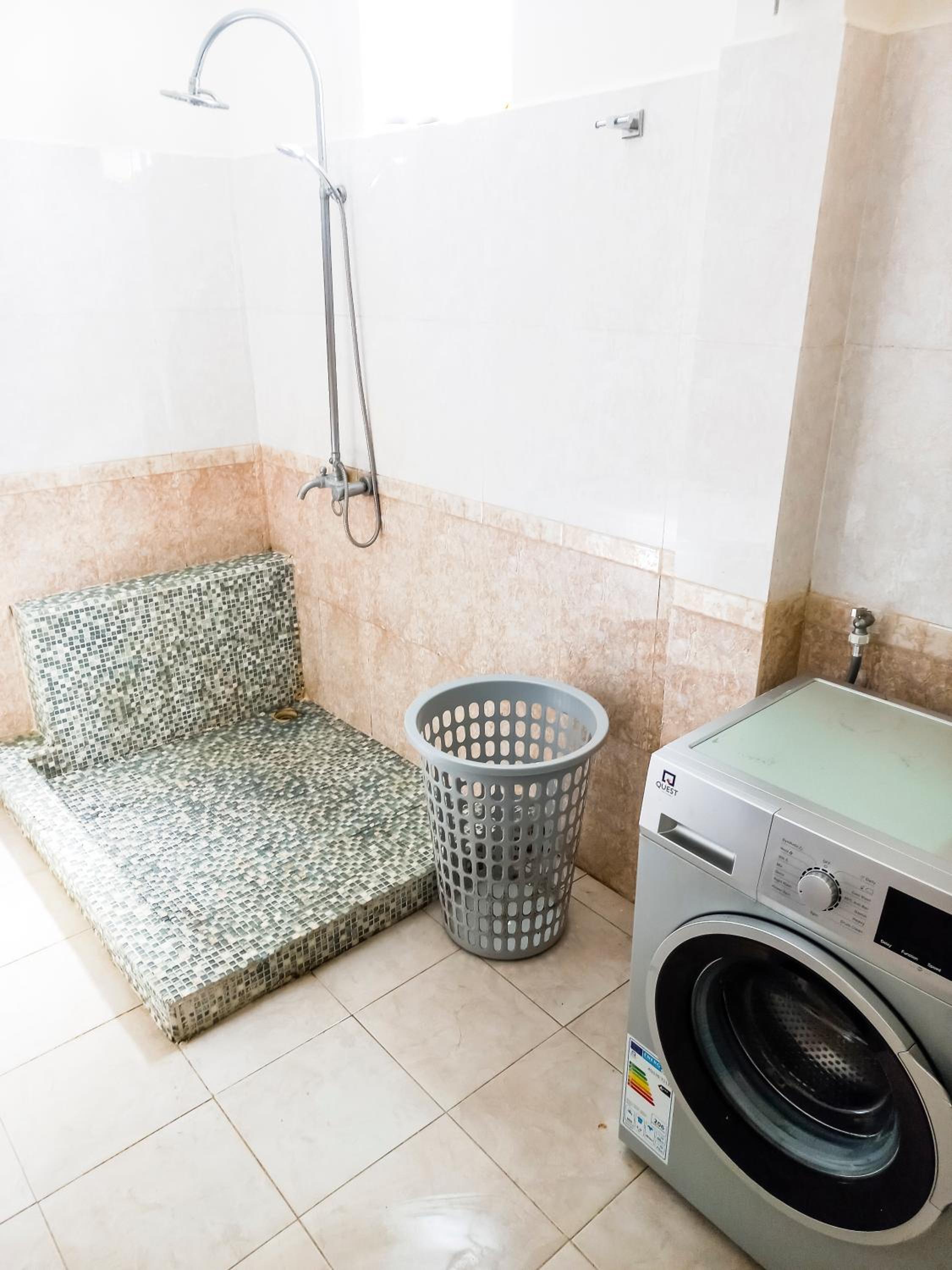 Residential House 3 Bedroom, 1 Bathroom Entire unit in Beau Bassin view 3