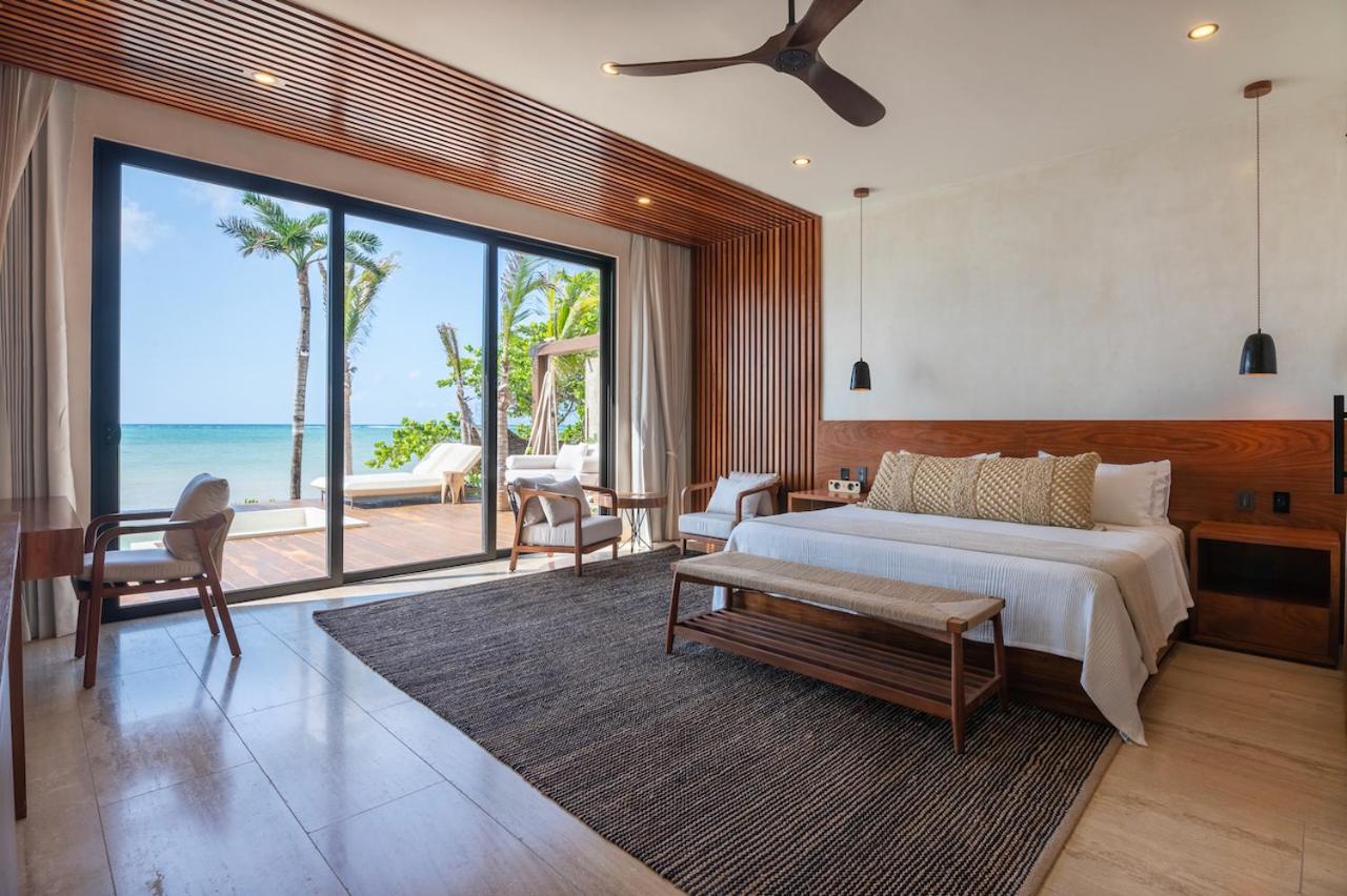 Villa TuluMar Beachfront Luxury Villa- full service