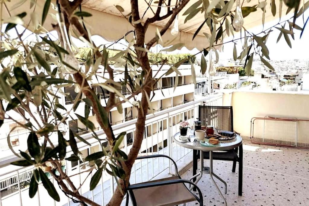 Acropolis Area Flat with Parthenon Views
