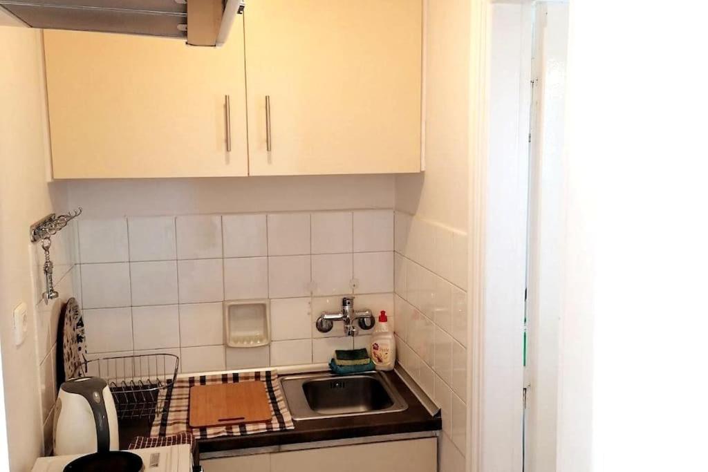 Acropolis Area Flat with Parthenon Views