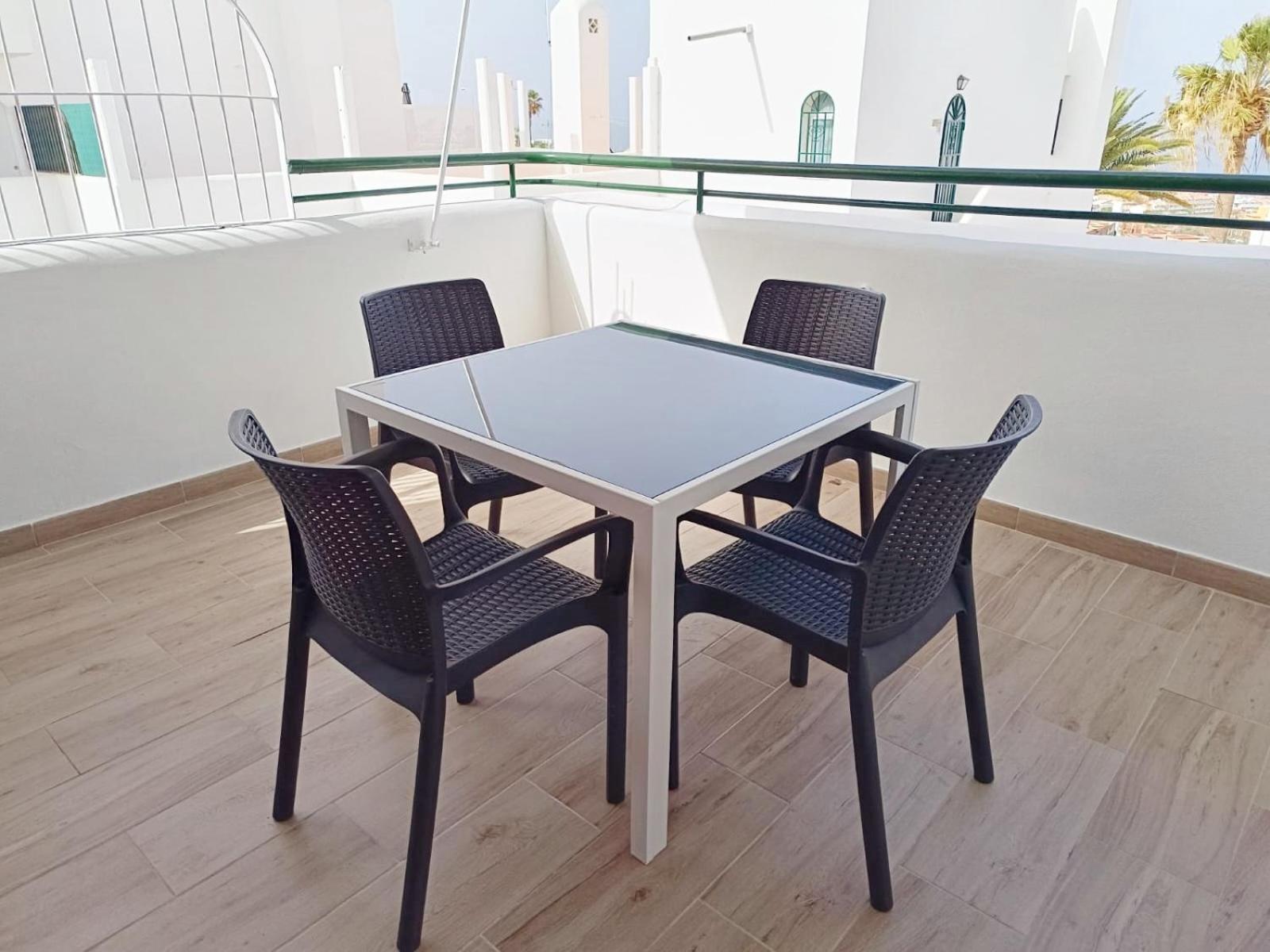Apartamento Birgitt en Aloha Garden con vista mar y piscina