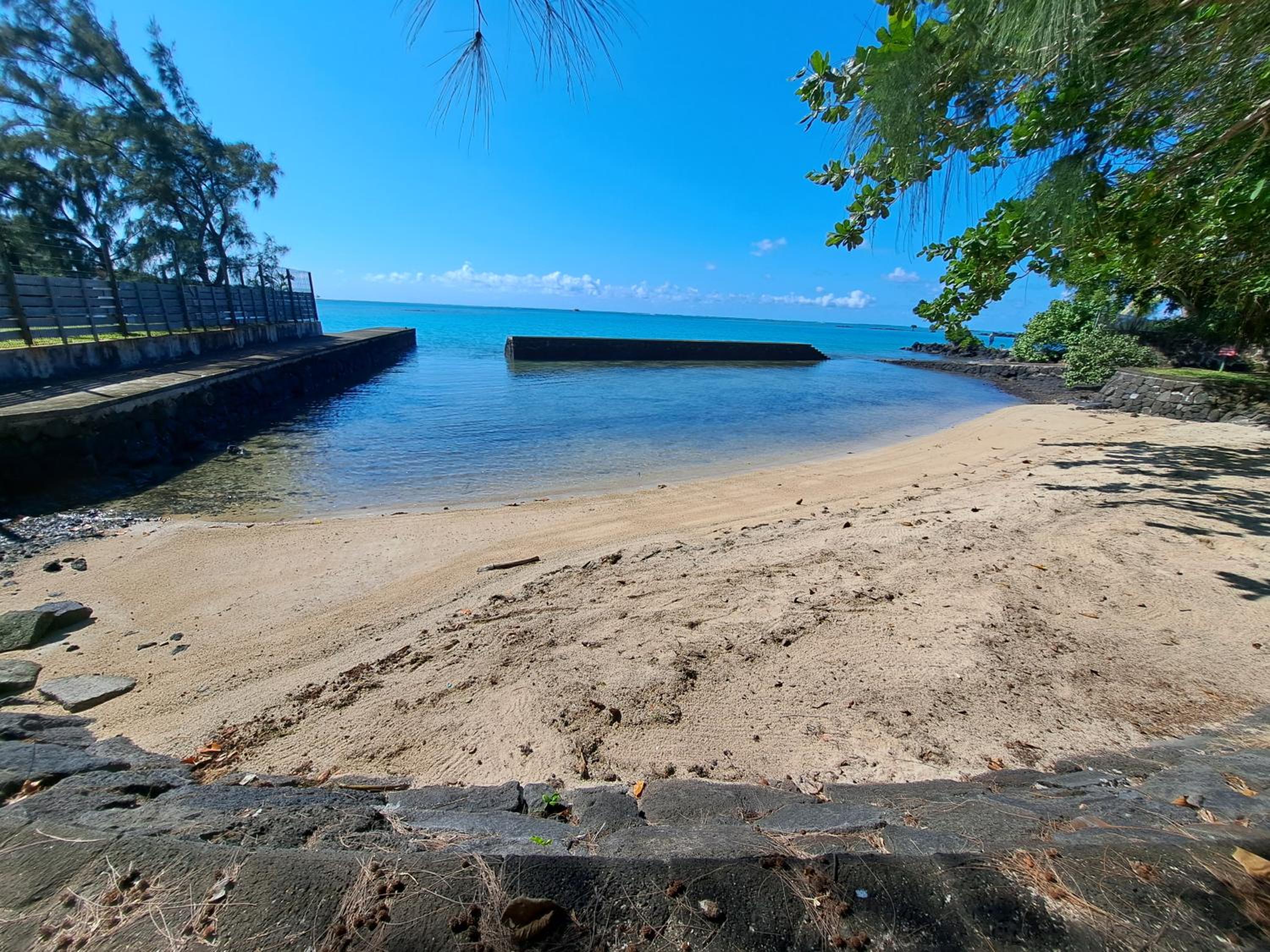 Clair de Lune - Private 2 Bedrooms Beachfront Villa photo 3