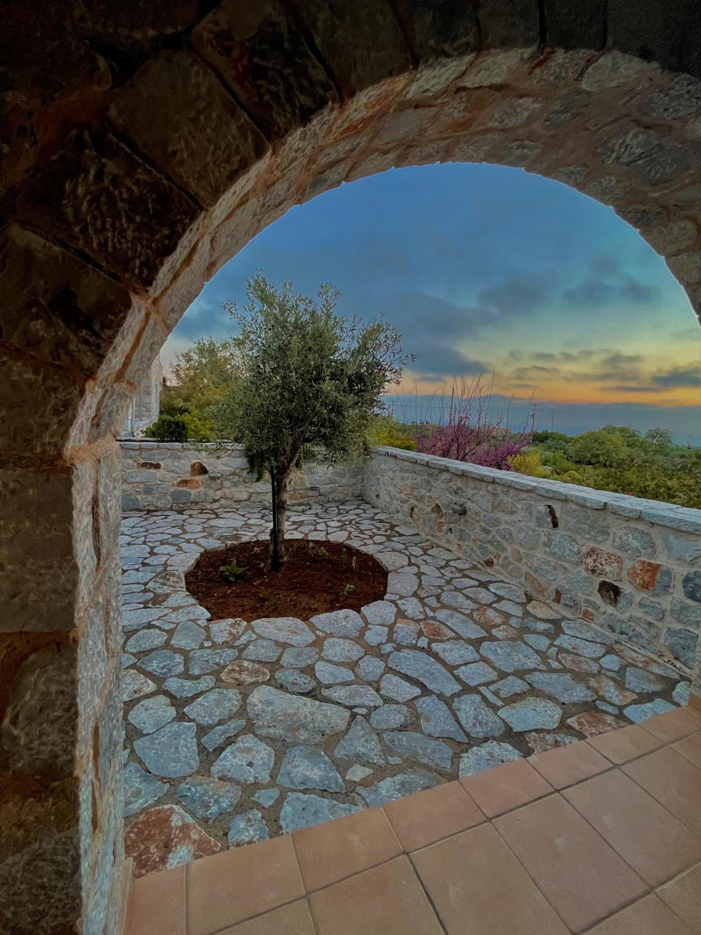 Achelatis Traditional Guest Houses view 4