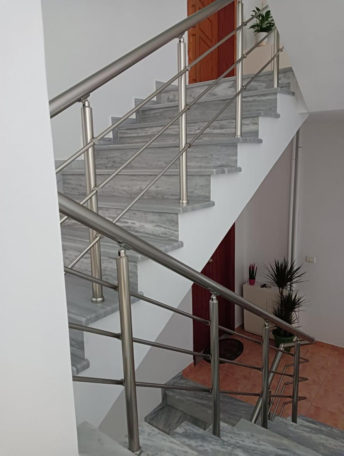 Deluxe Apartments