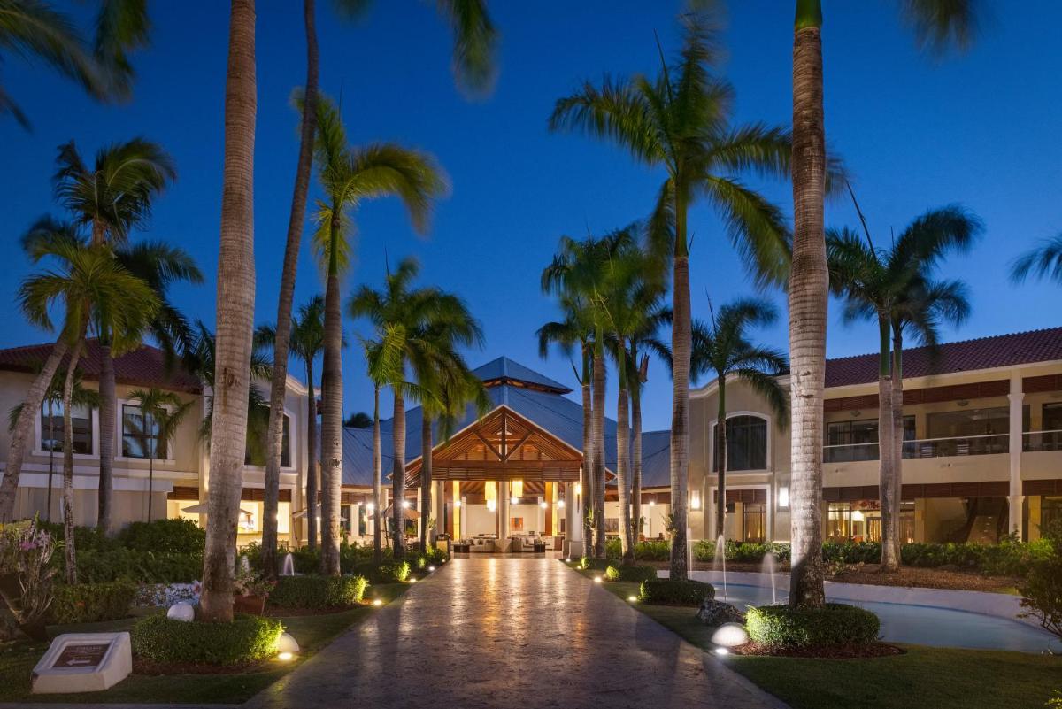 hotel building