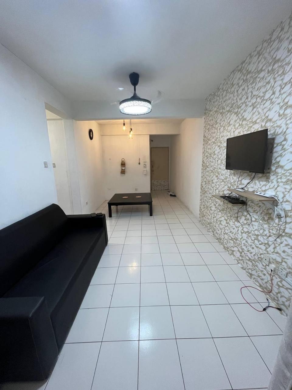 AB HOMESTAY PUTERI BAHANG APARTMENT photo 1