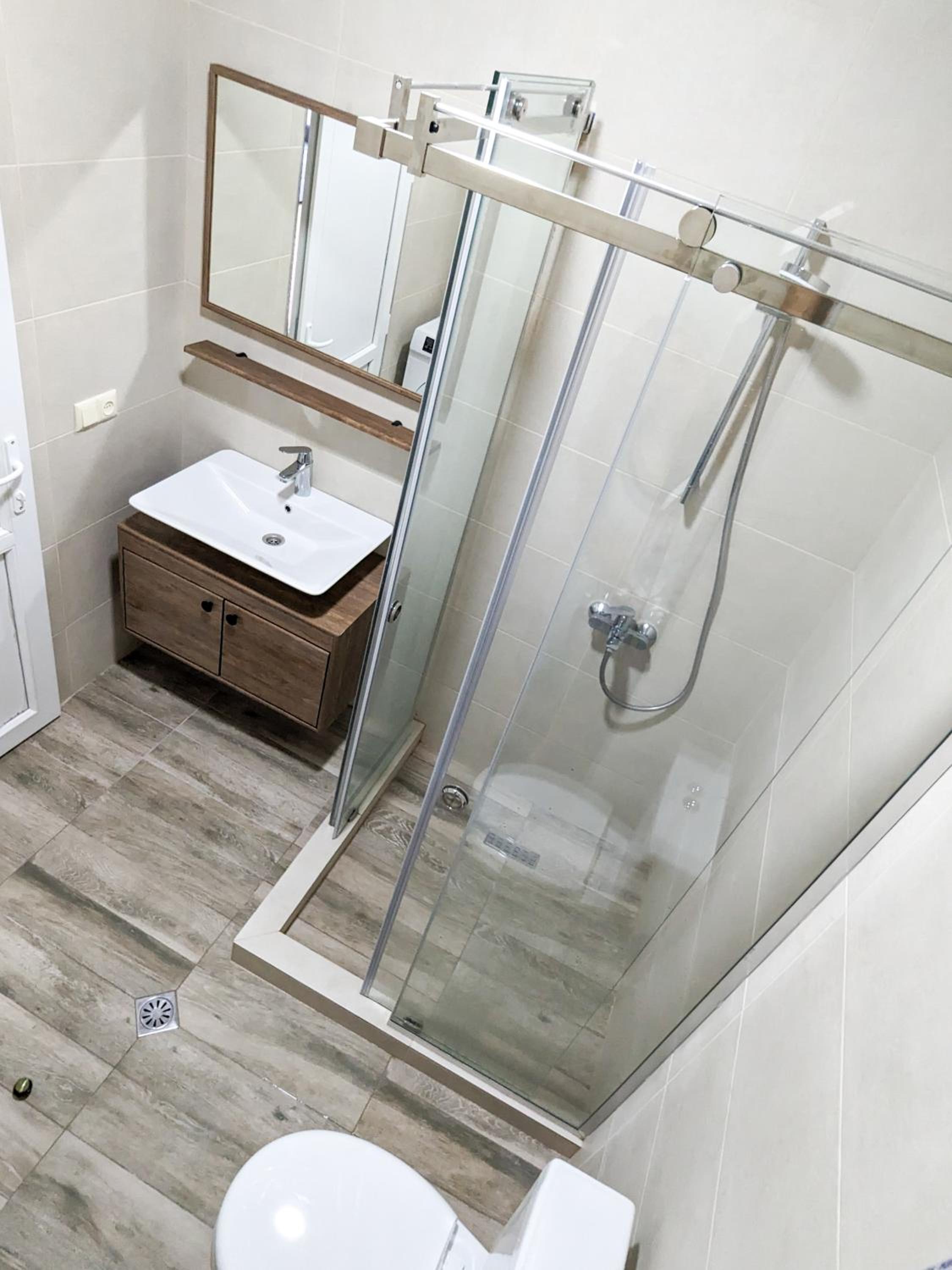 Brand new apartment in Kutaisi view 4