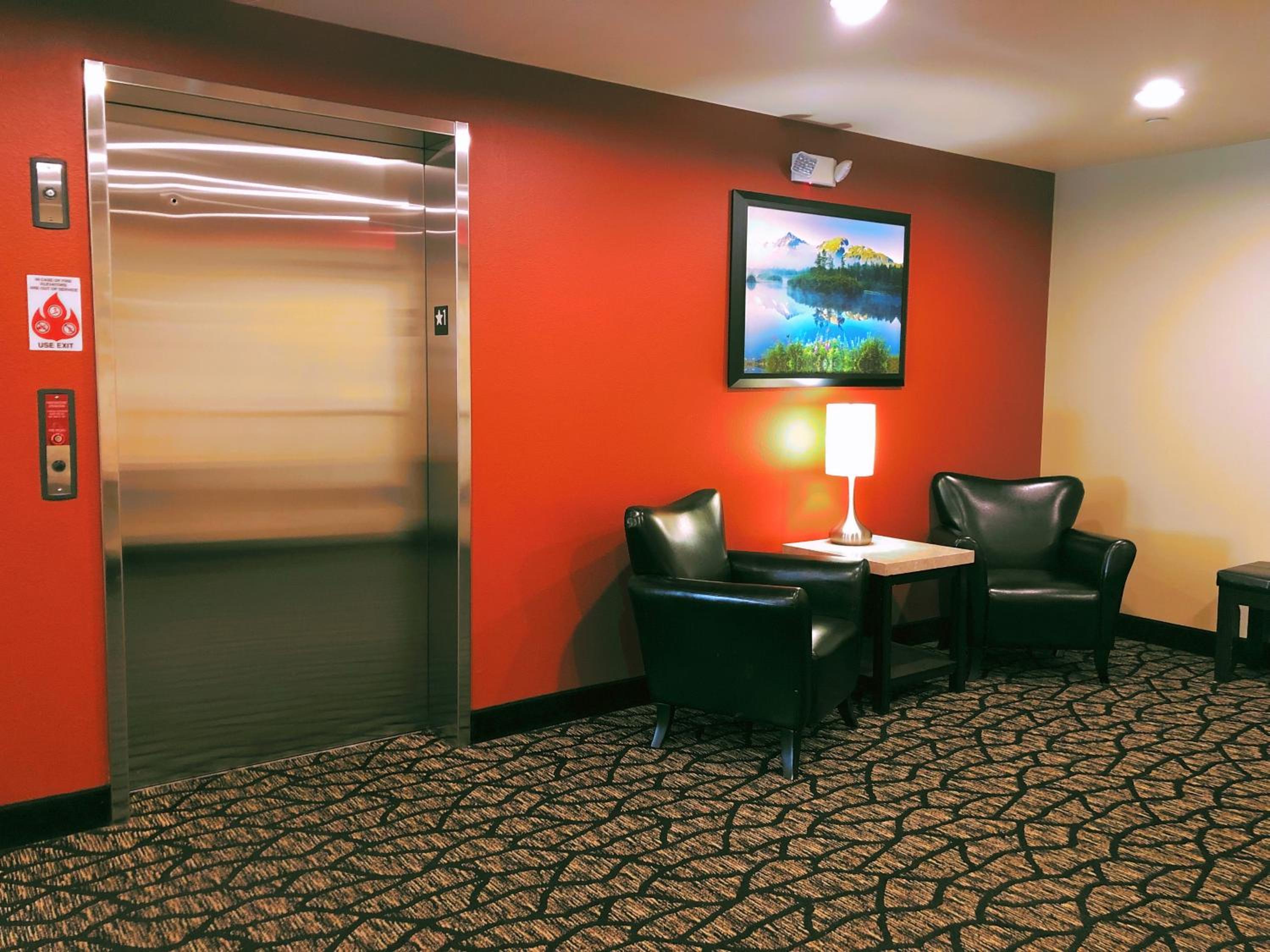 Juneau Vacations - Aspen Suites Hotel Juneau - Property Image 16