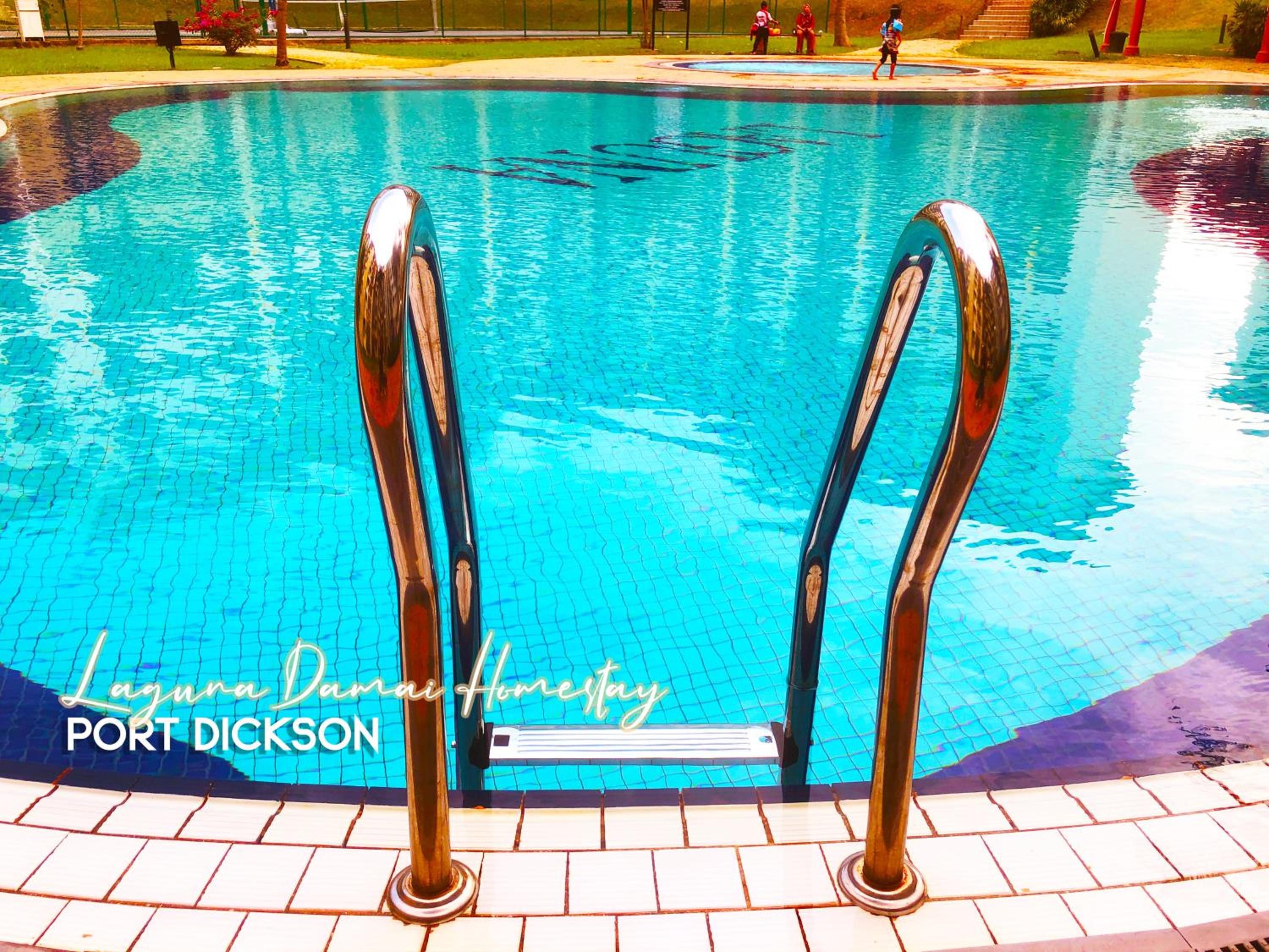 Laguna Damai Homestay PD - 3BR, Near Beach, Pool, Astro, Netflix, WiFi photo 2