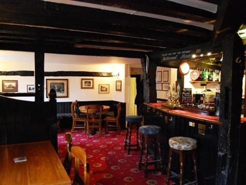 Farnham Vacations - The Plume of Feathers - Property Image 7