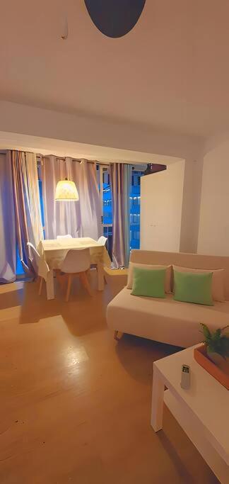 Apartamento primera línea con acceso privado a la playa