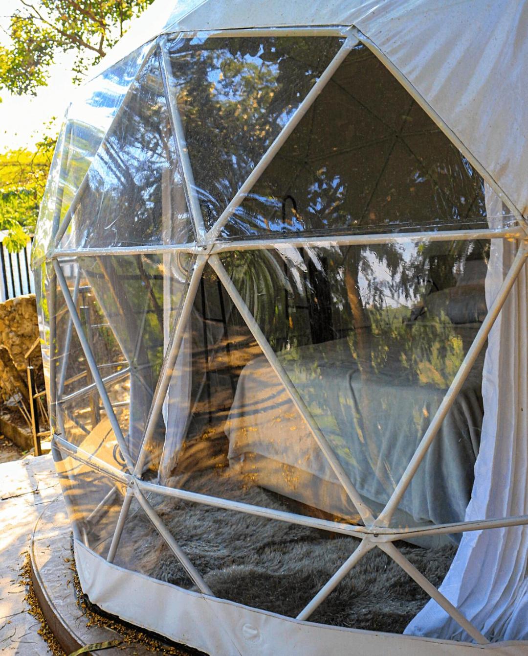 Romantic glamping at Vista Hermosa, enjoy nature in a private and cozy environment.