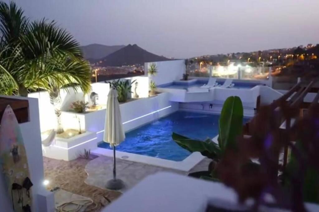 Gezellige villa met prachtig zicht en zwembad