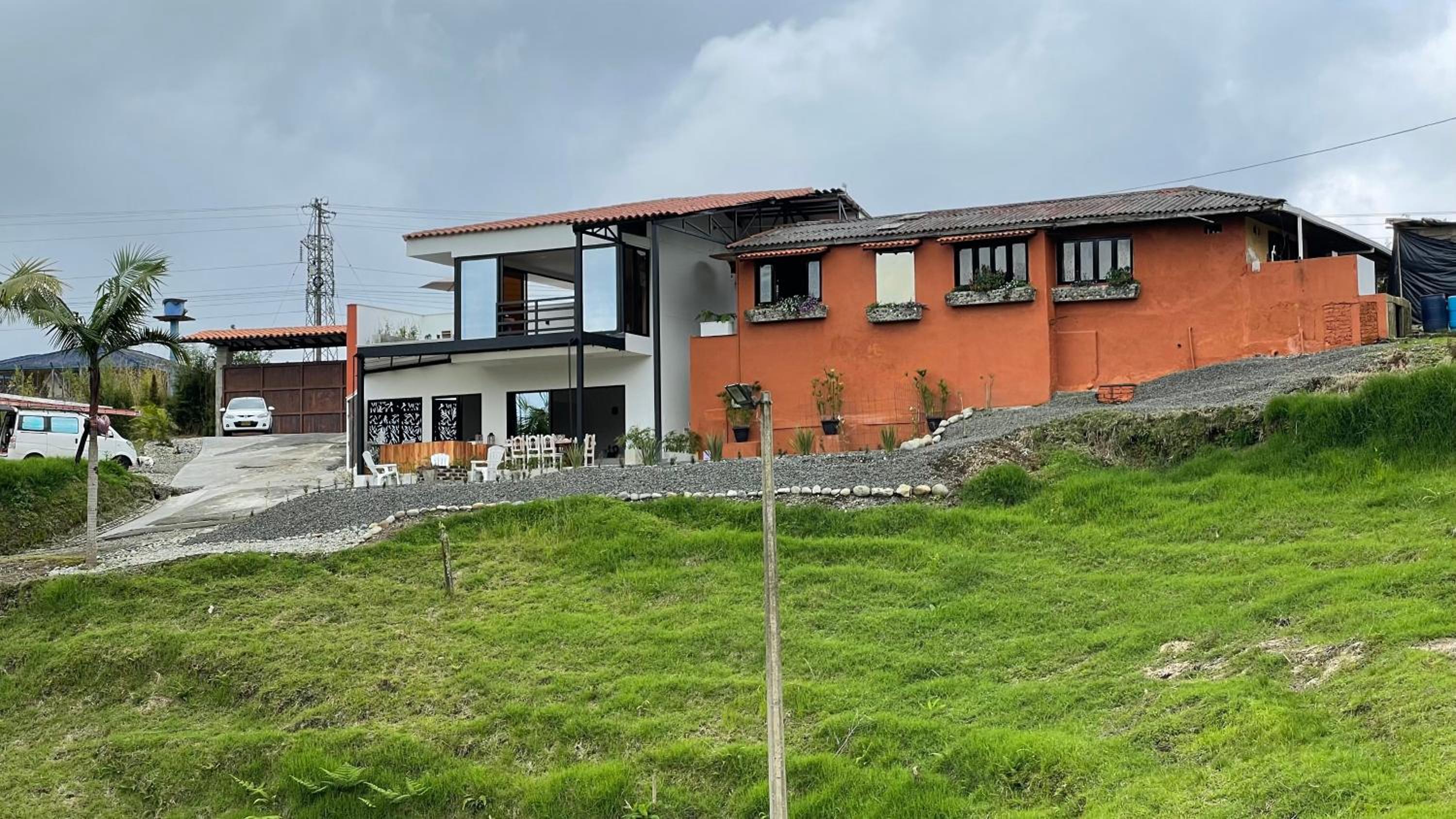 Aguas Claras Luxury Hospedaje
