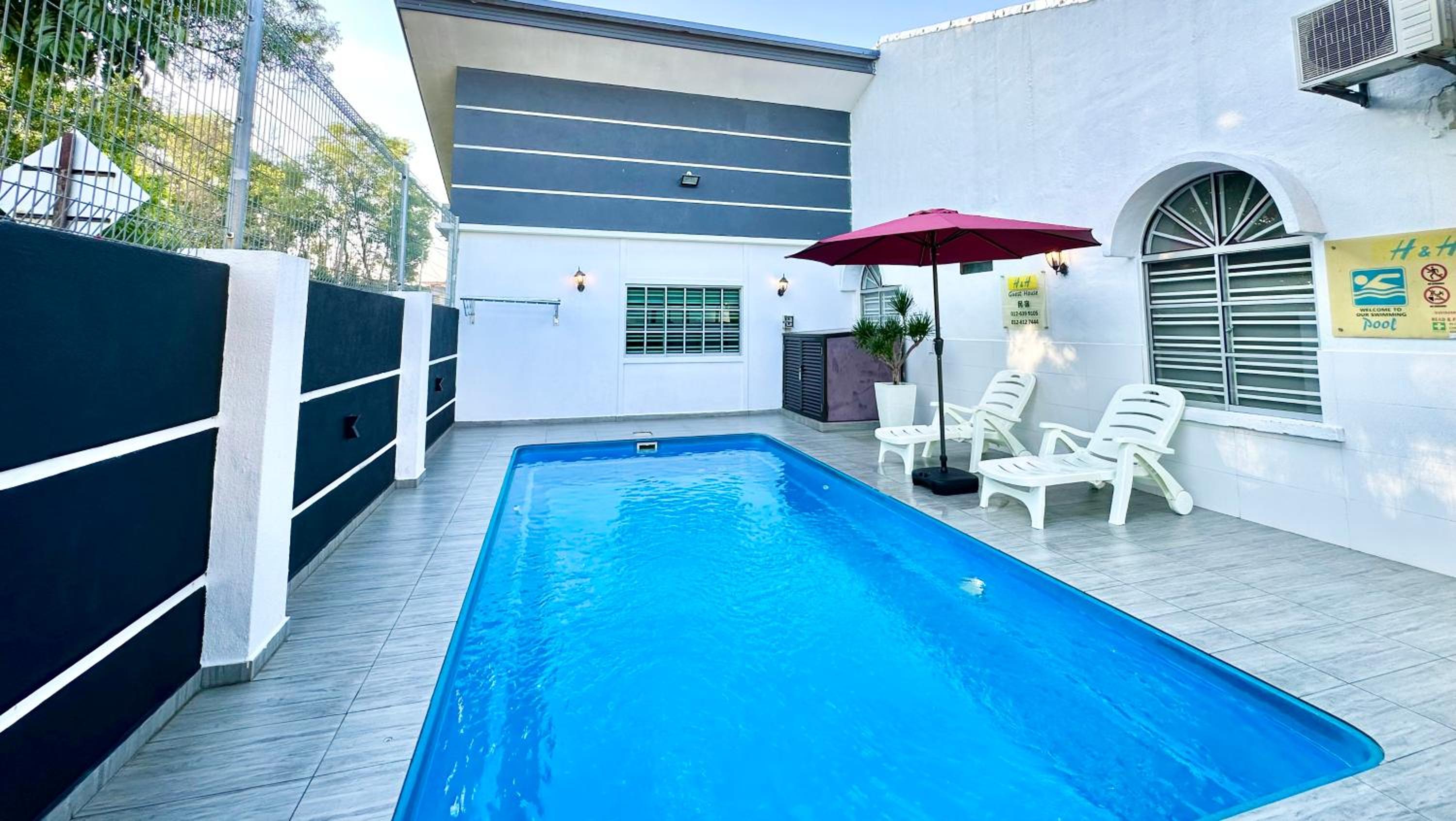 H&H 1 Guest House photo 5