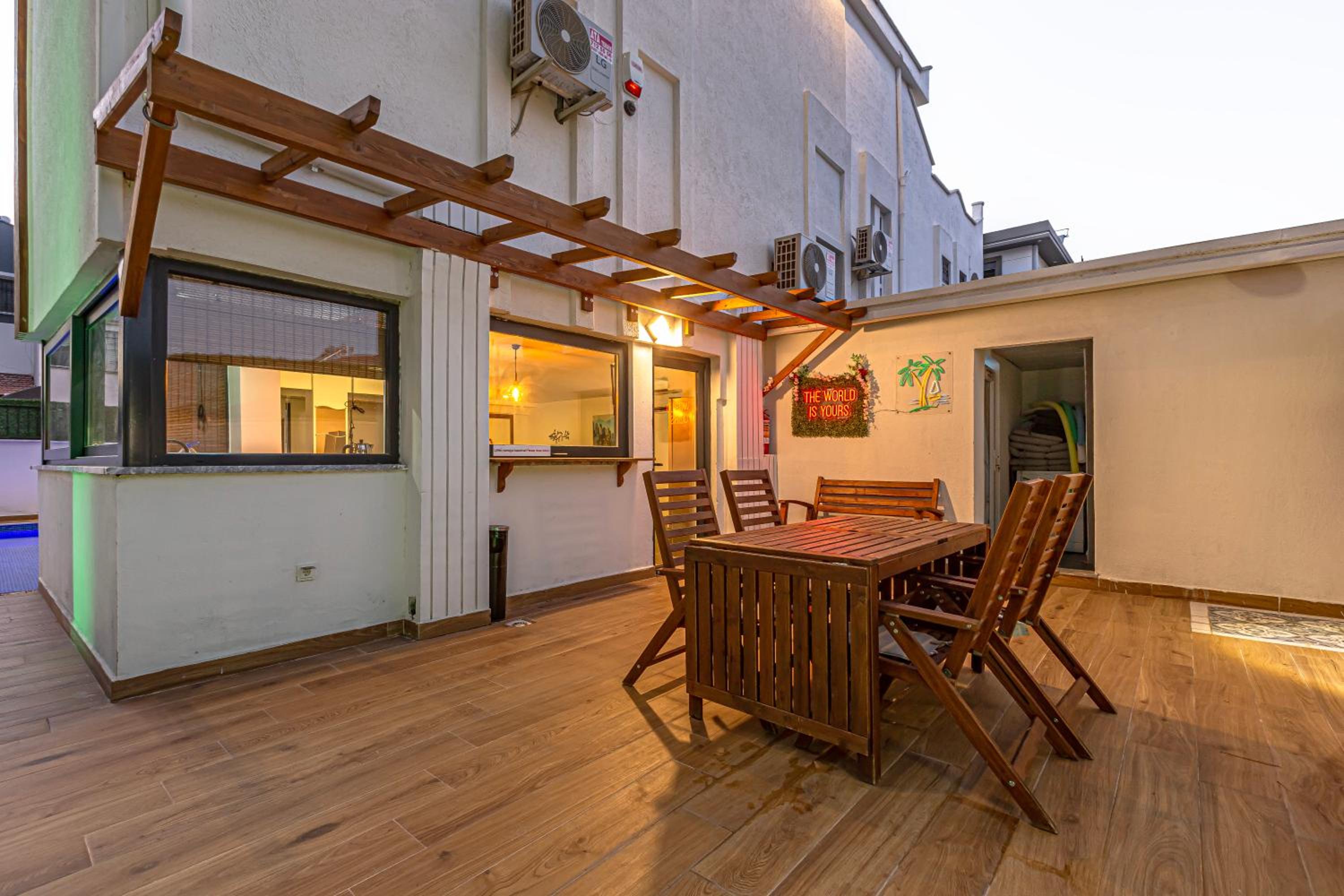 balance & terrace