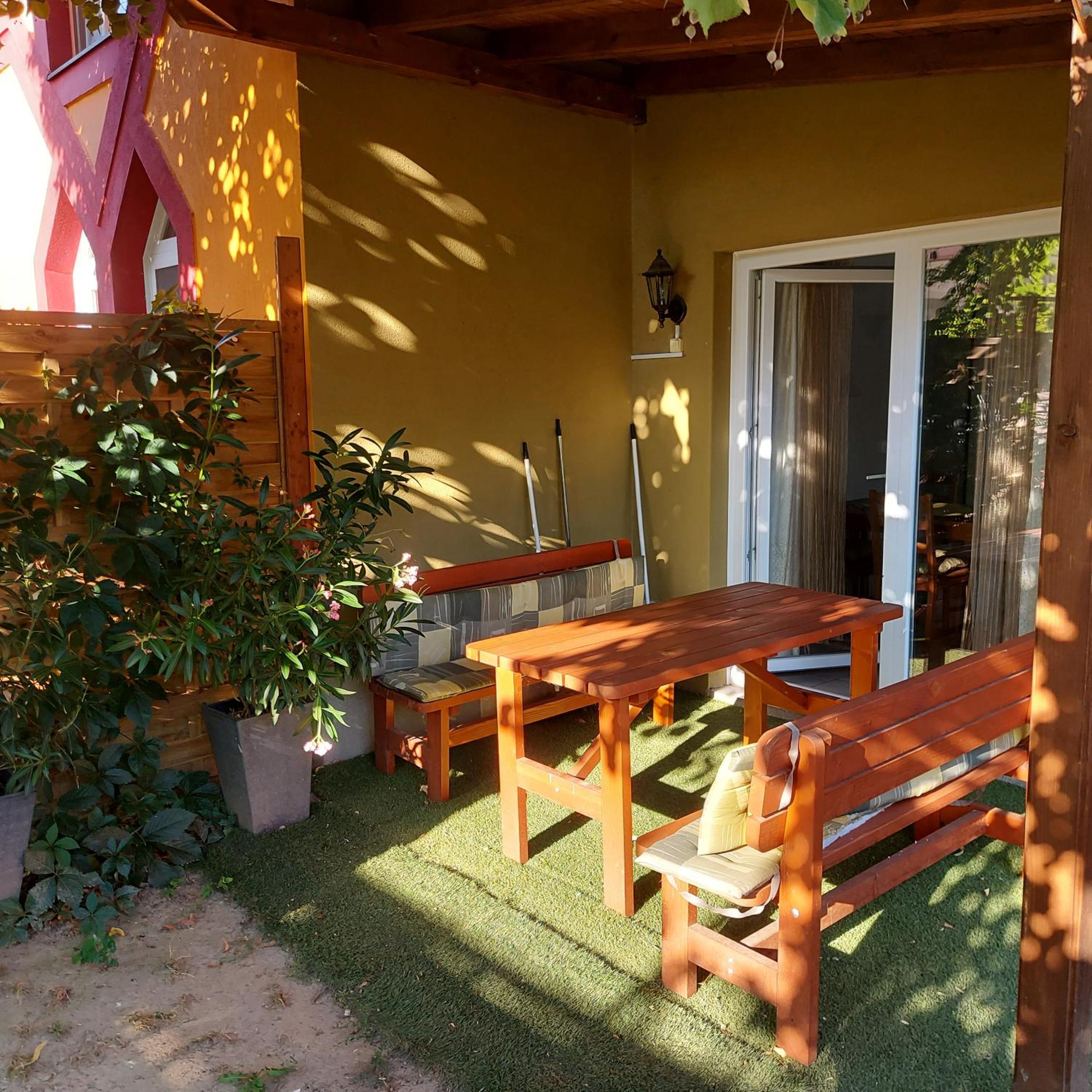 Photo 46