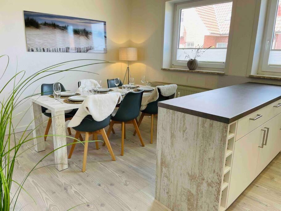 Düne 77 Moderne Ferienwohnung