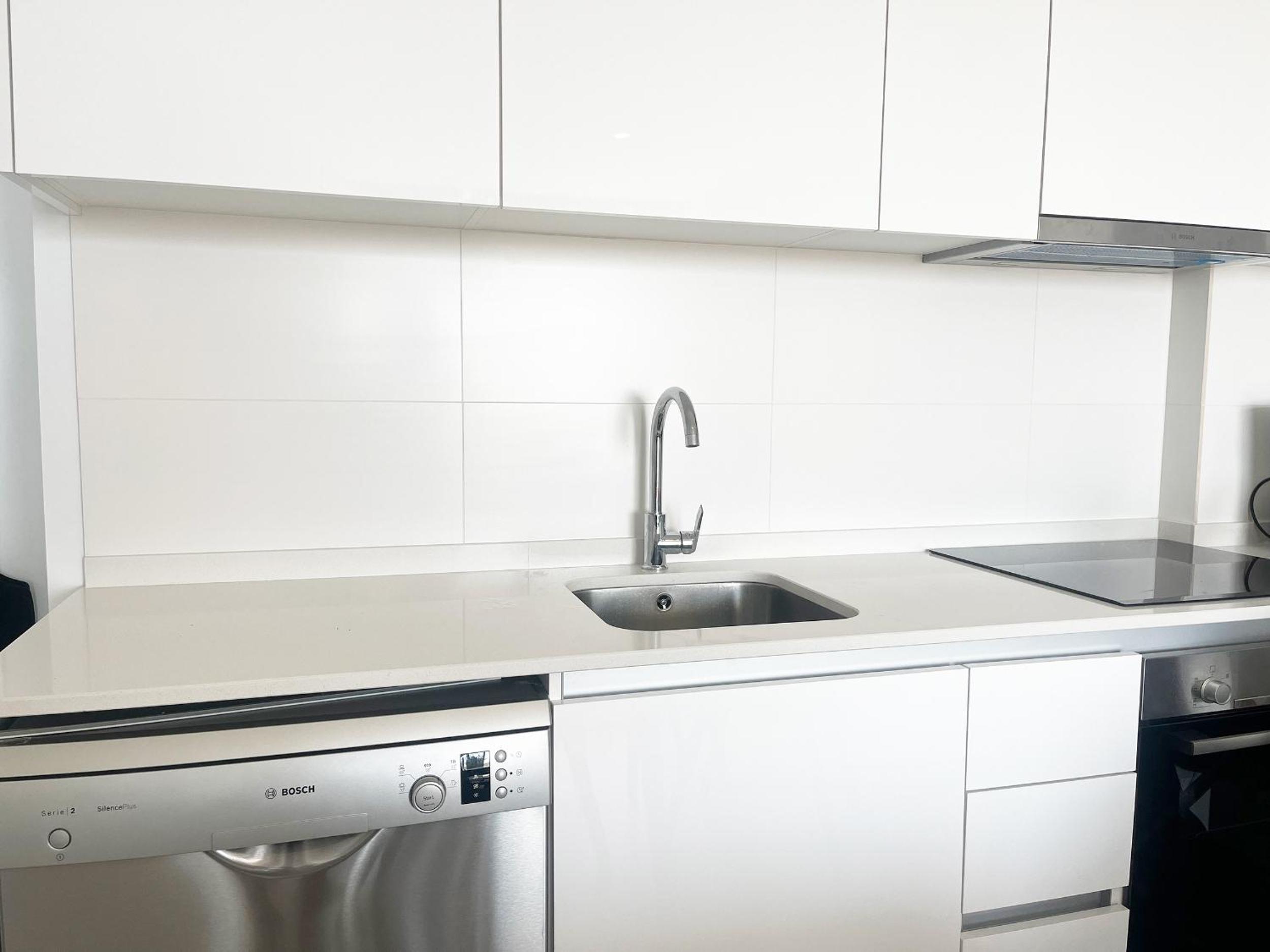 Global Vacacional, Nuevo apartamento con terraza en Gran Canet Residencial