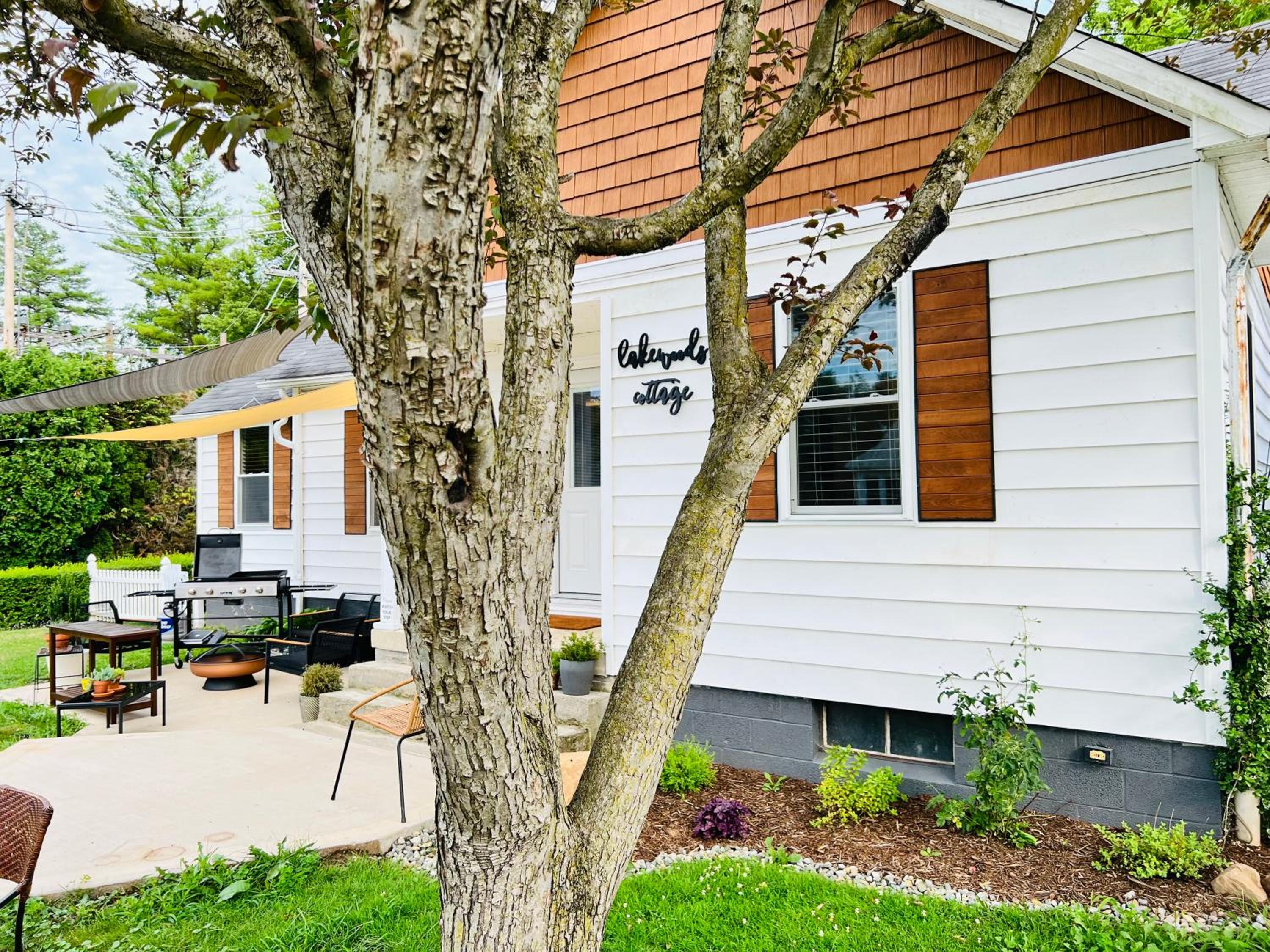 Lakewoods Cottage