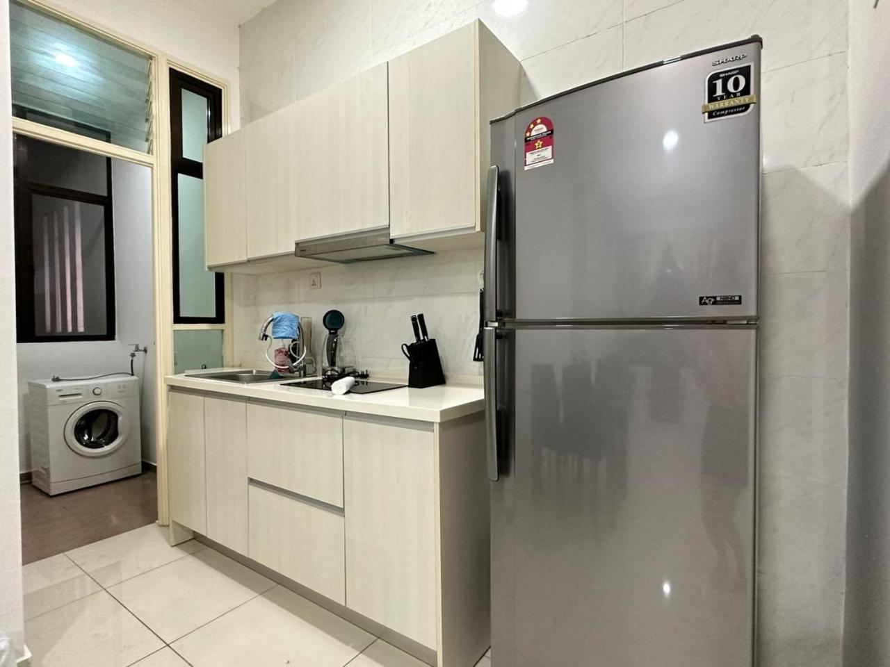 DSummit City View High Floor 5-6 Pax Netflix WiFi