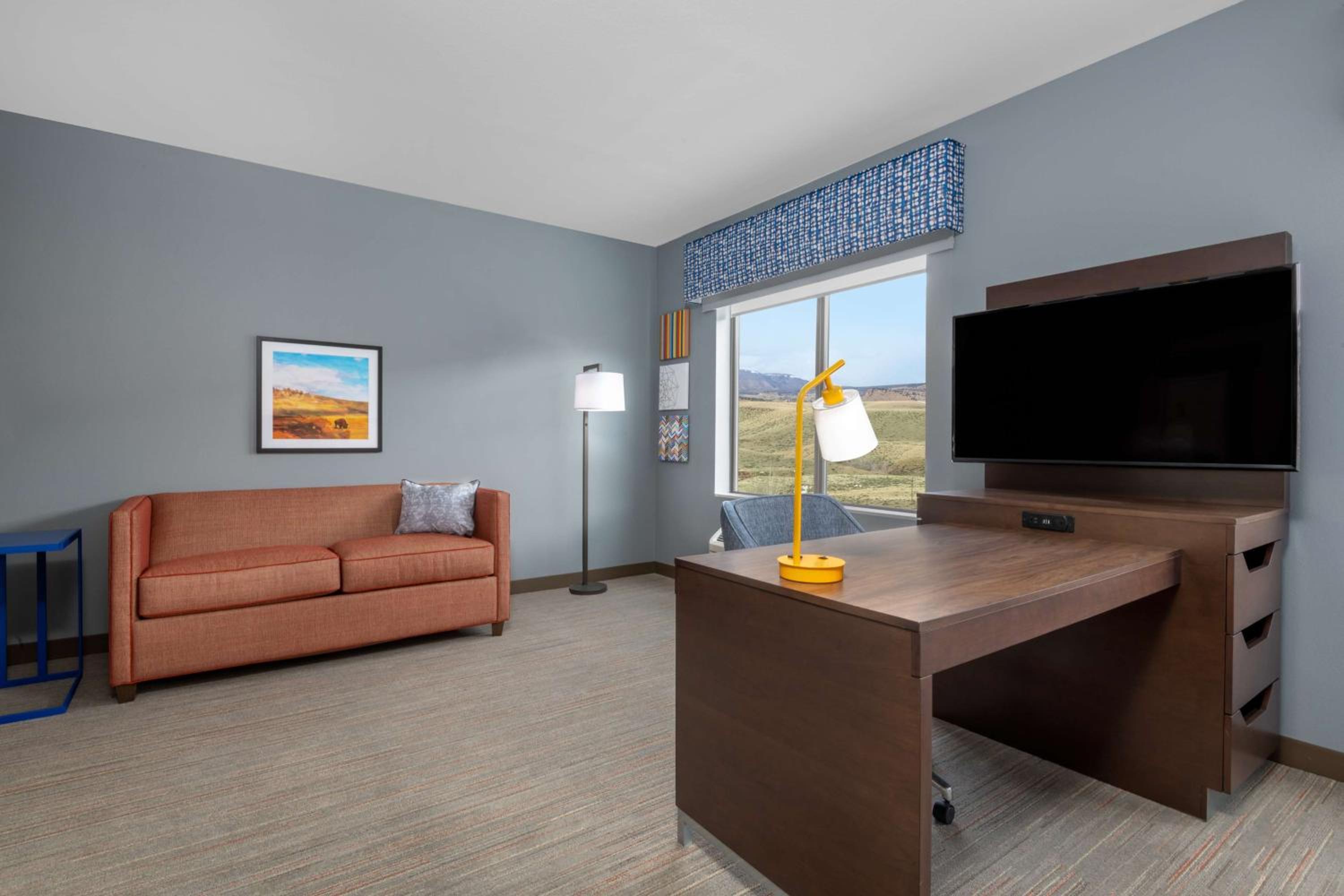 Cody Vacations - Hampton Inn  Suites Cody, Wy - Property Image 8