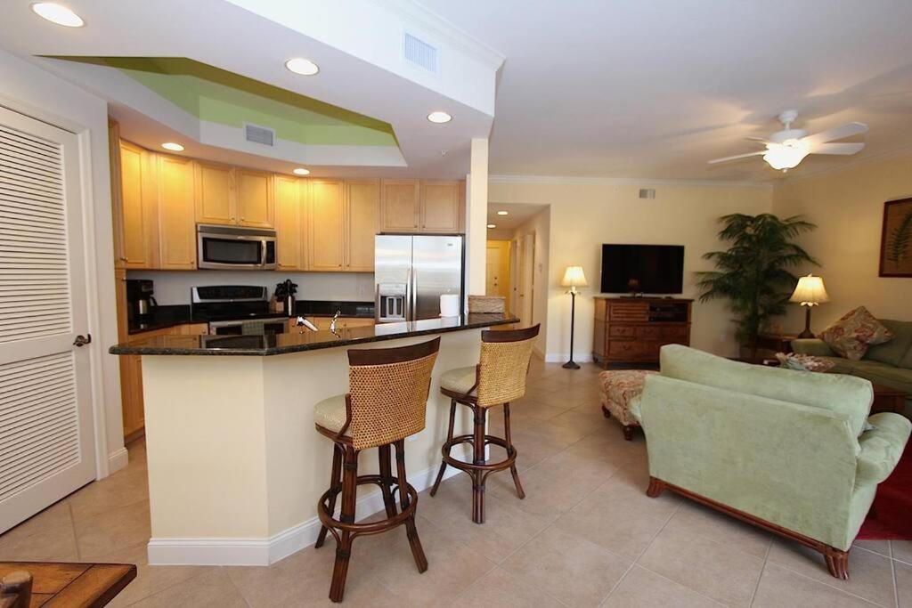 Tropical Condo in Bonita Springs view 4