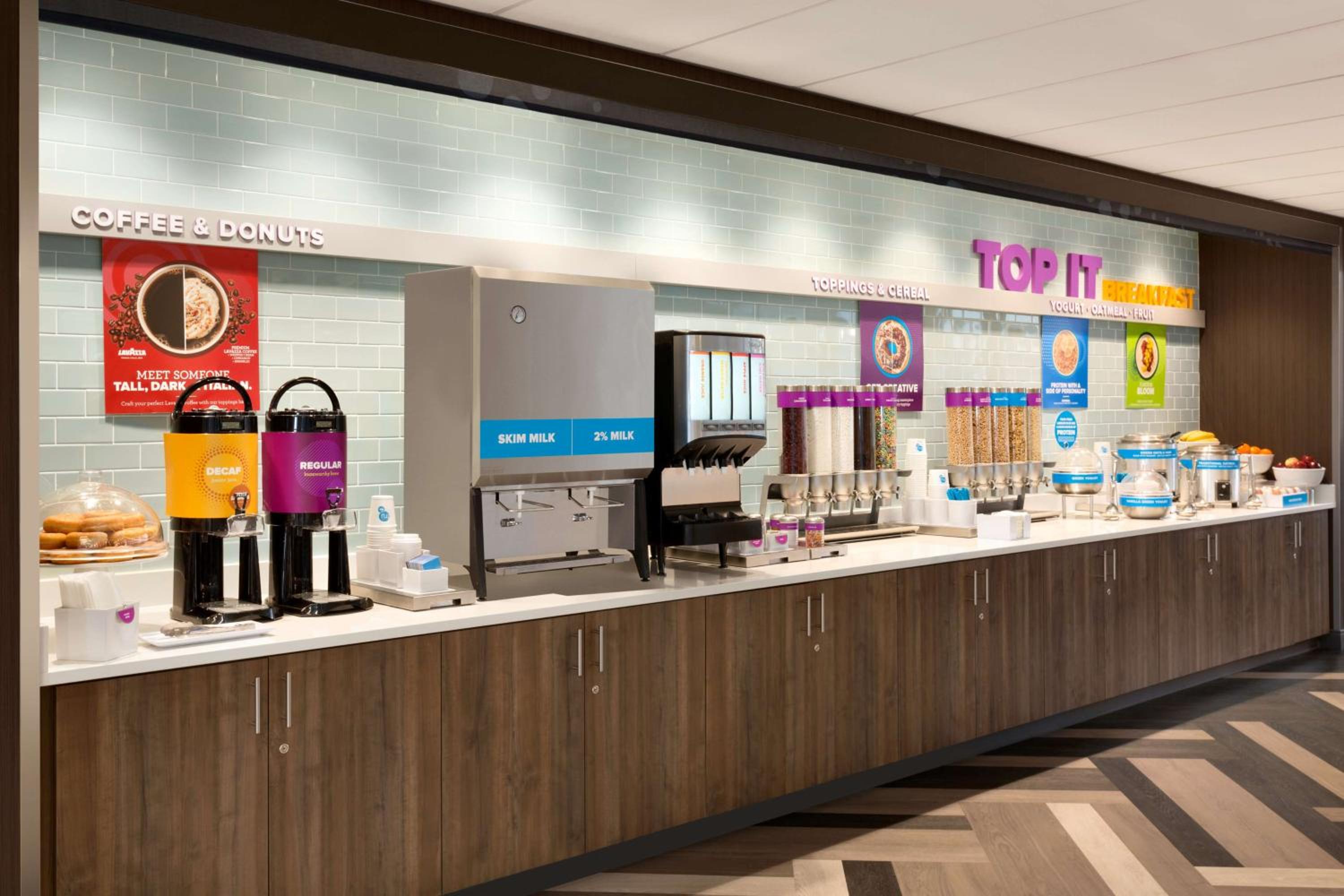 Cheyenne Vacations - Tru By Hilton Cheyenne - Property Image 5