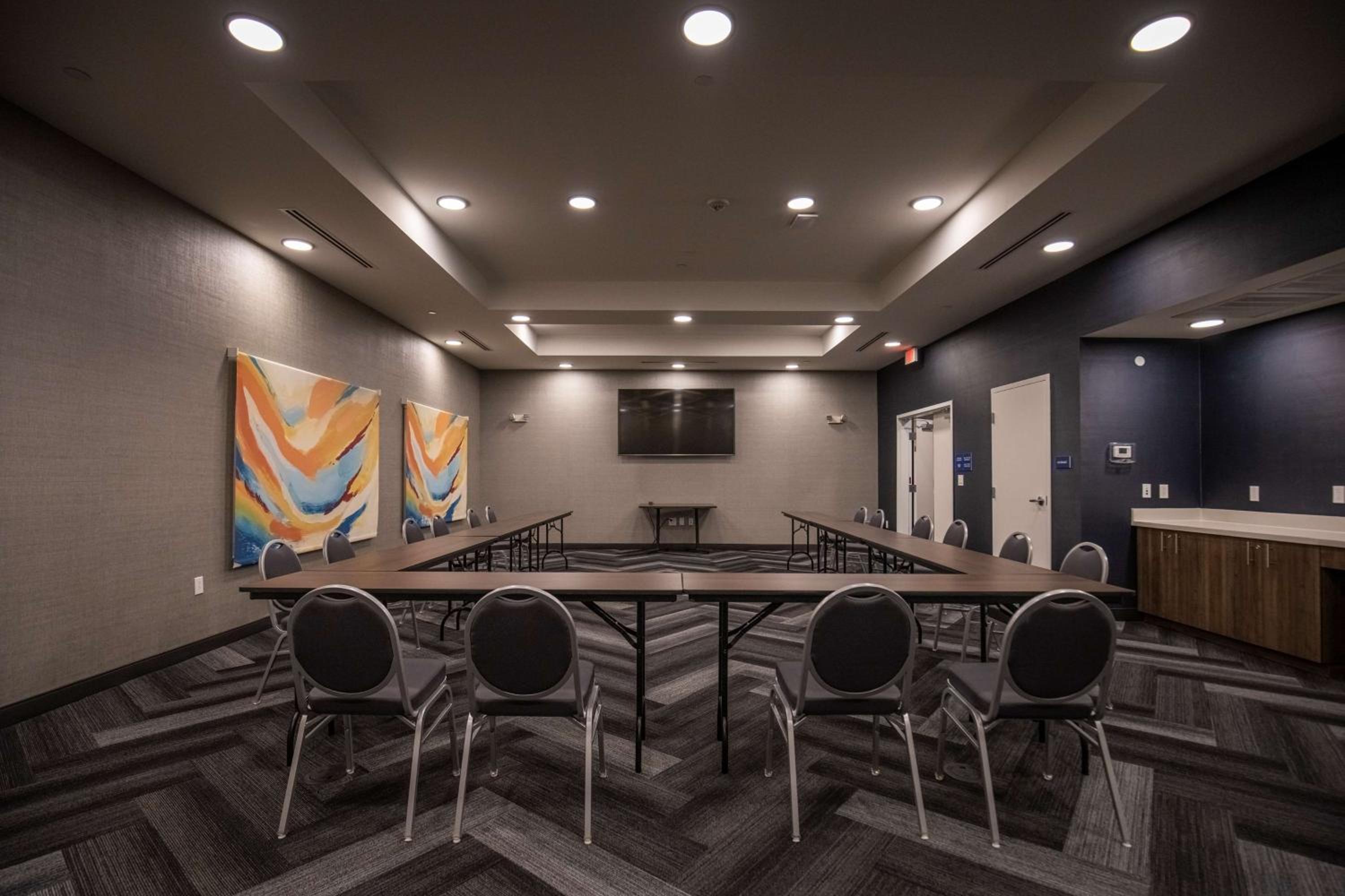 Tru By Hilton Allen Dallas, Tx - Property Image 4