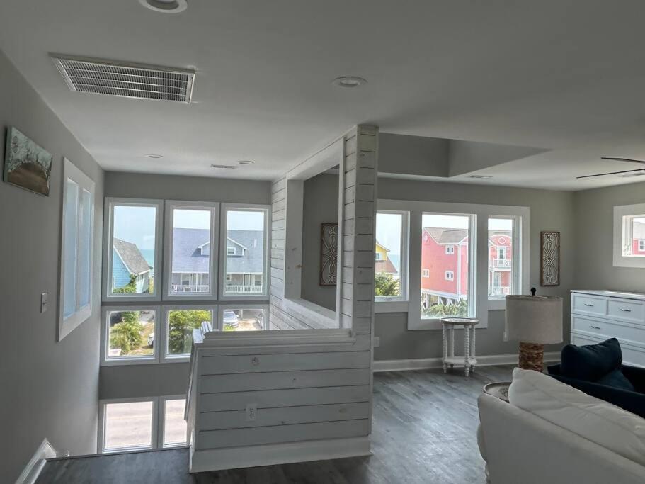 Holden Beach House Second Row with surround views! view 2