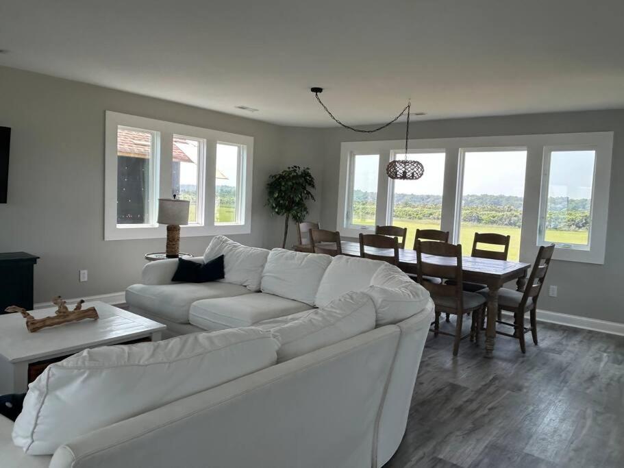 Holden Beach House Second Row with surround views! view 4