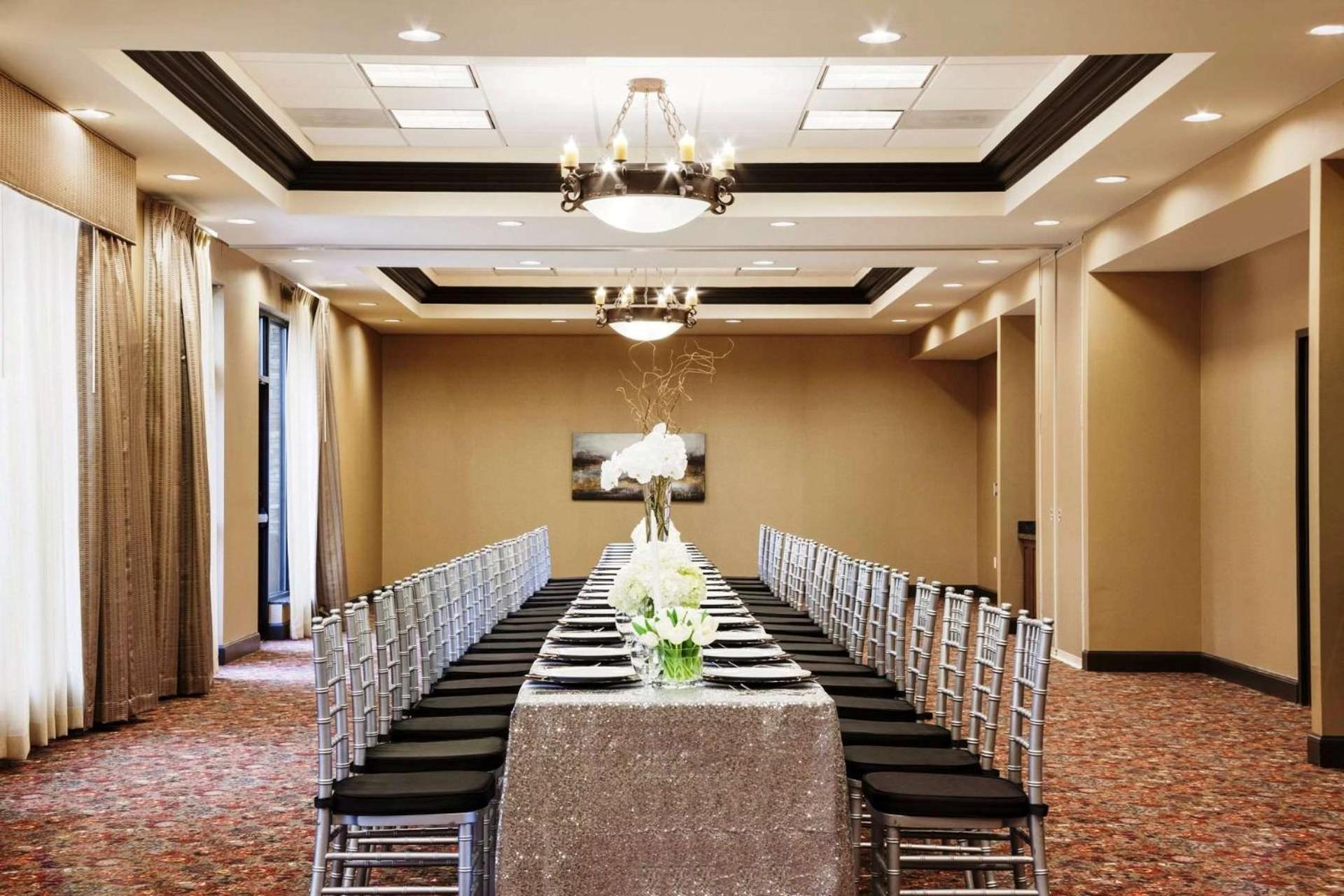 San Francisco Vacations - Hilton Garden Inn Denison/Sherman/At Texoma Event Center - Property Image 1