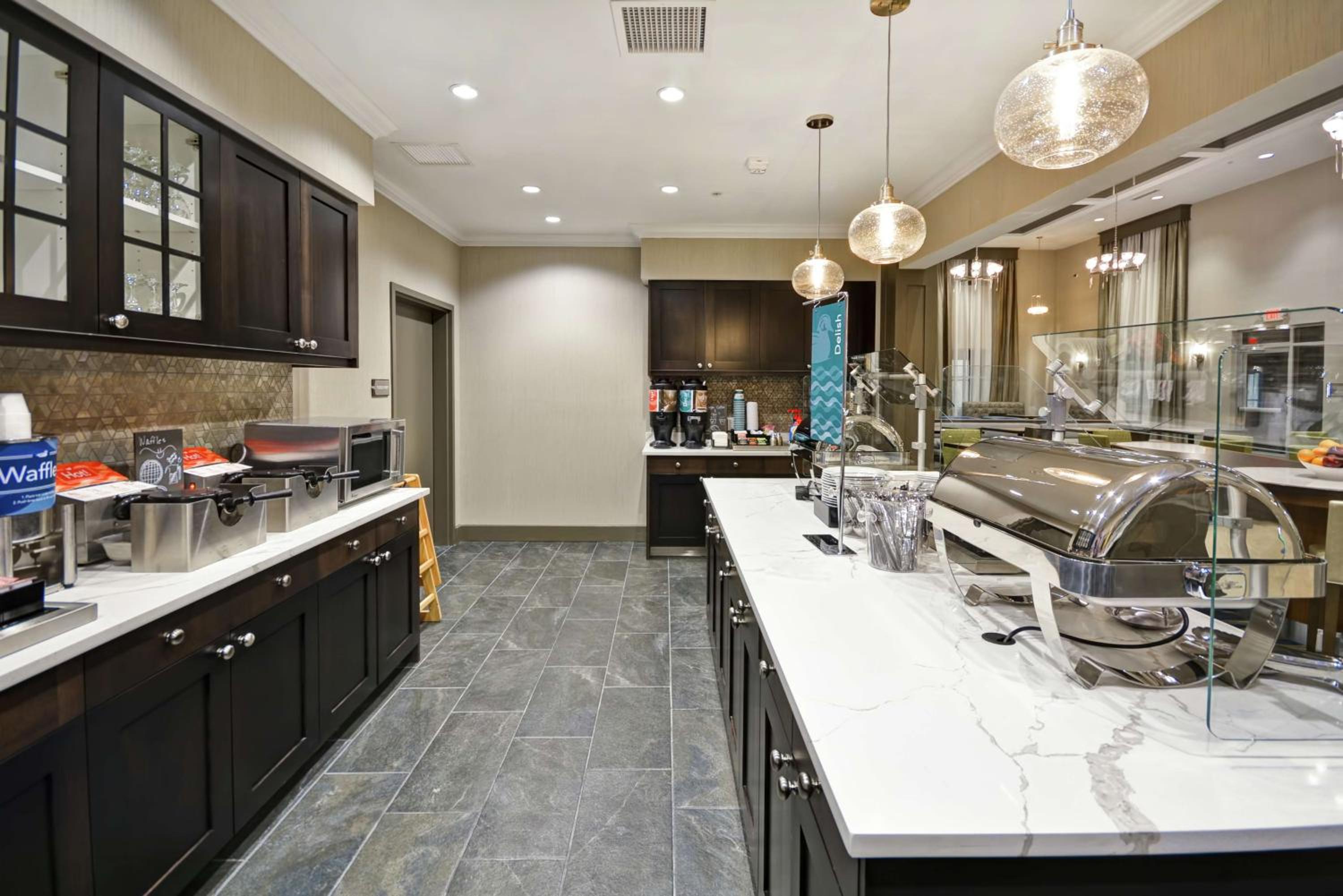 Detroit Vacations - Homewood Suites By Hilton Warren Detroit - Property Image 3