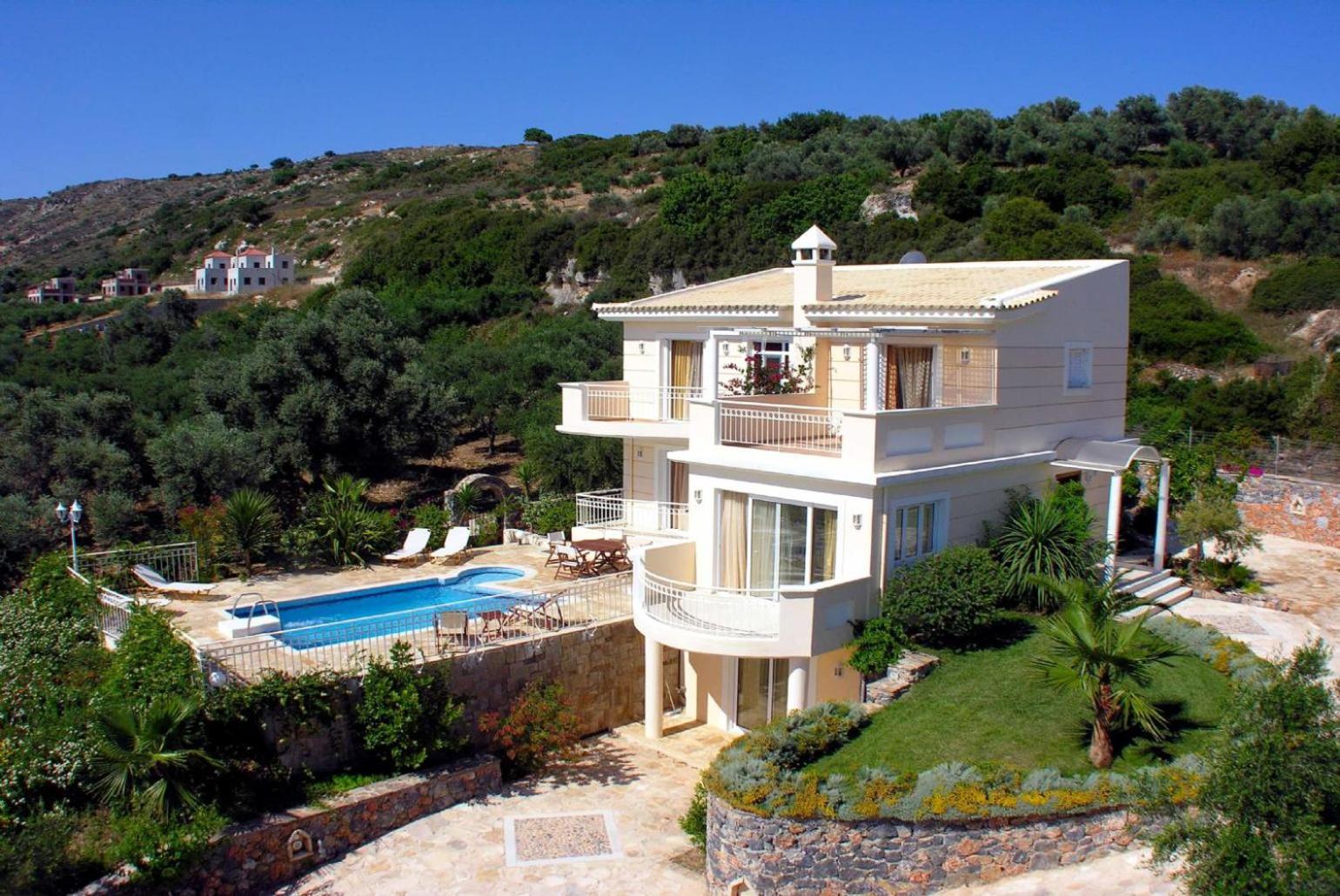 Villa Callistemon view 4