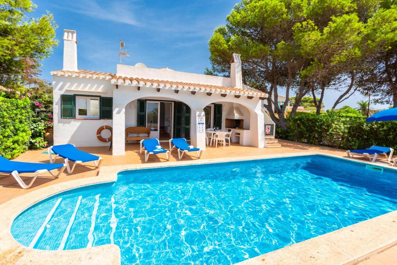 Hotel Villa Binimary - Image 1