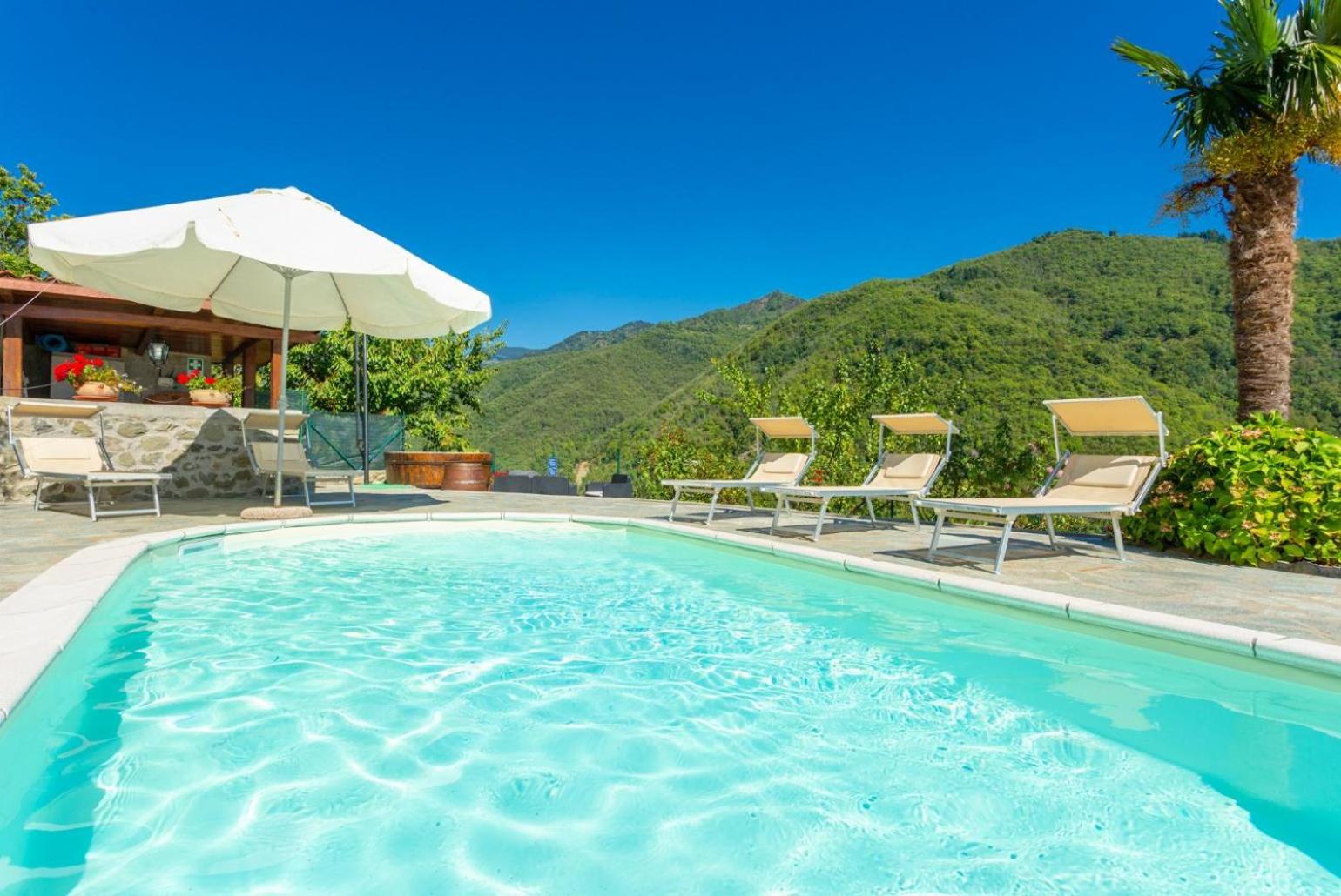 Villa Casale Le Selve Large Private Pool WiFi view 3