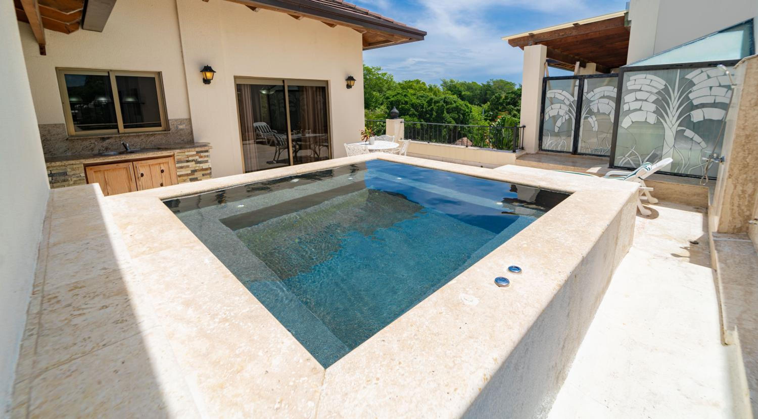 Suites at Grand Laguna Beach by Calisto Stays view 3
