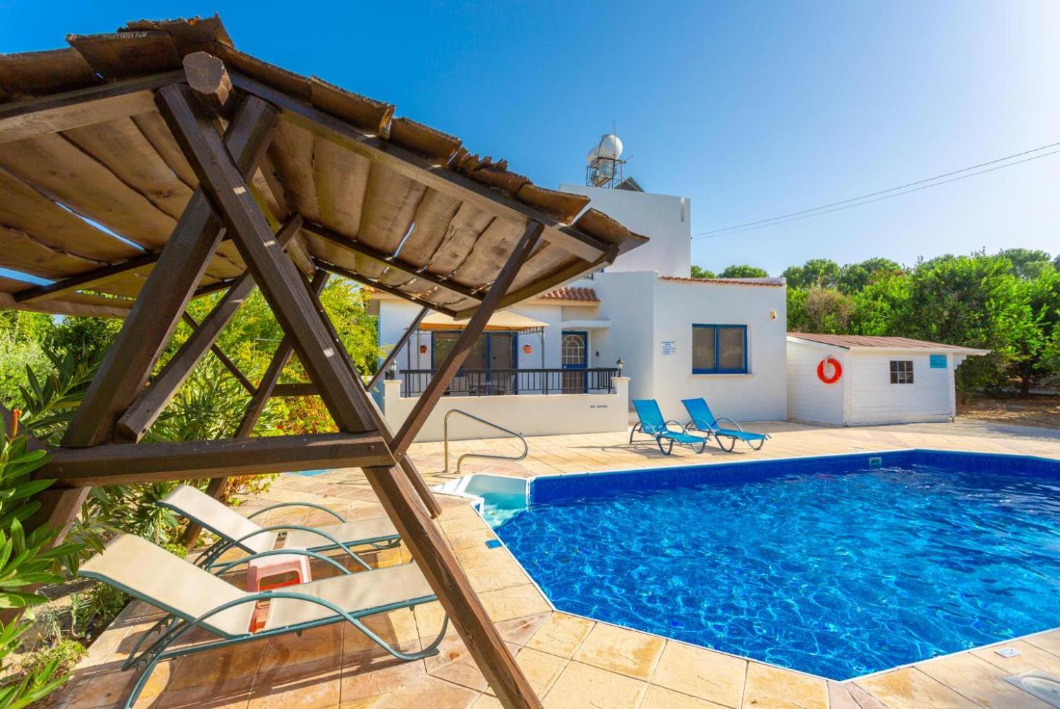 Villa Charoula Pente view 4