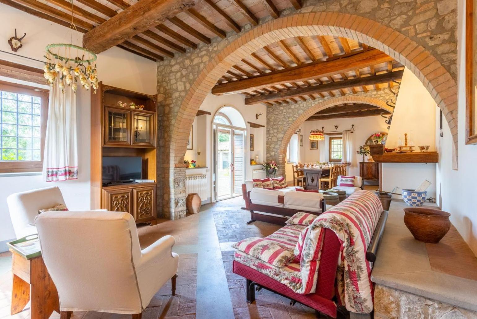 Villa Il Giulione Large Private Pool WiFi view 5