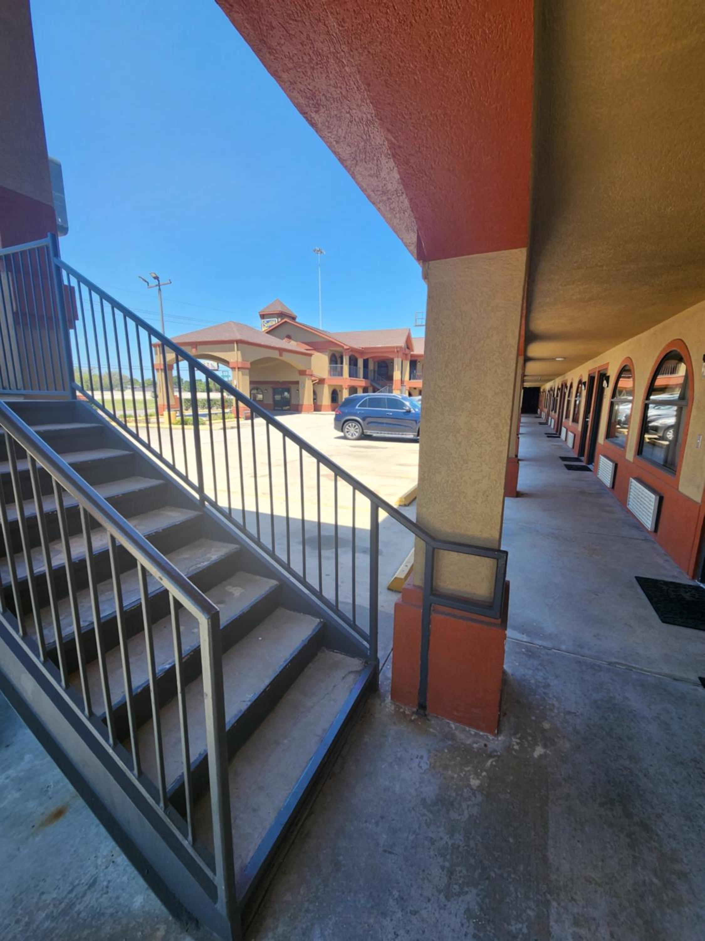 Scottish Inn and Suites Beaumont, photo 59