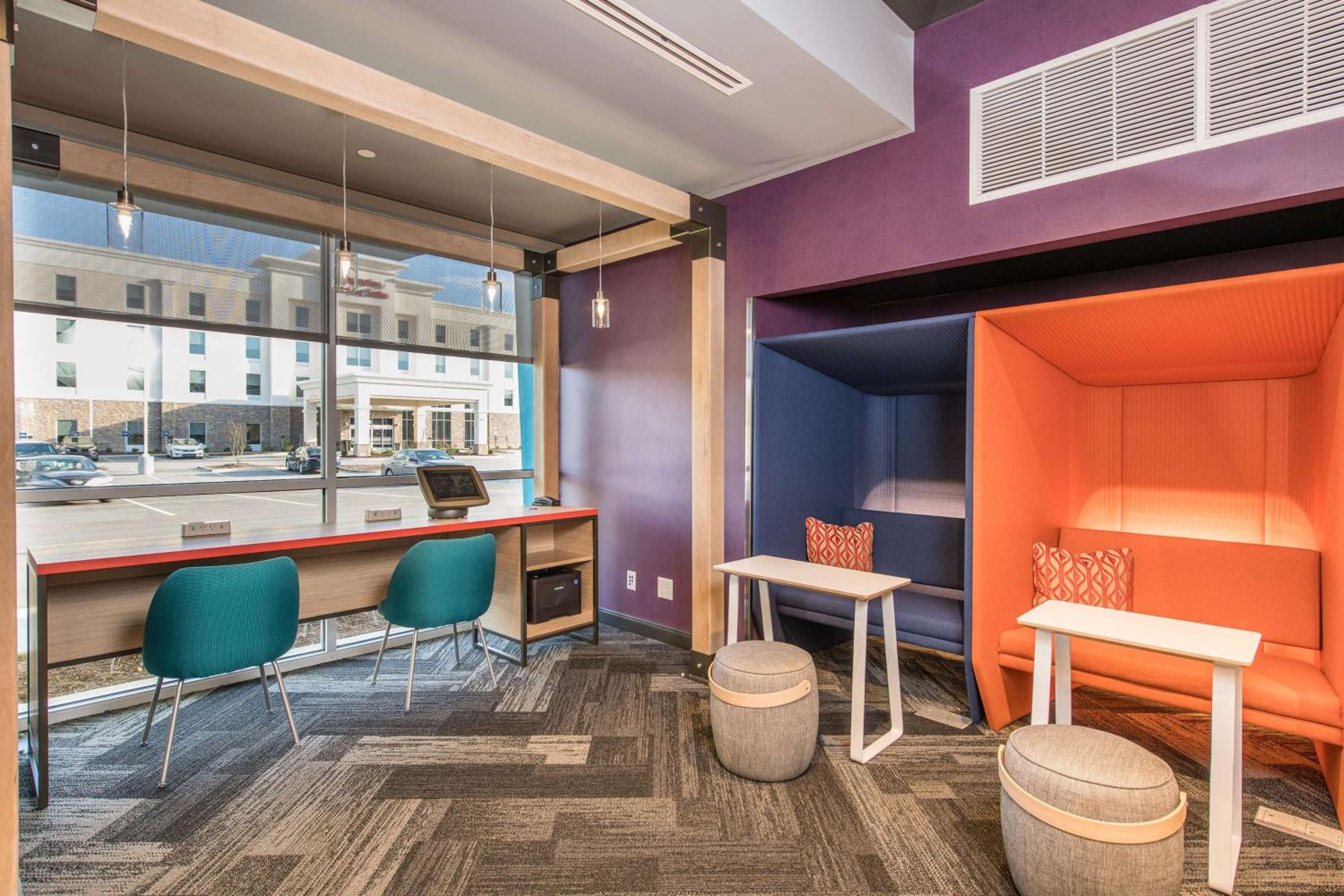 Fayetteville Vacations - Tru by Hilton Fayetteville I-95 - Property Image 32