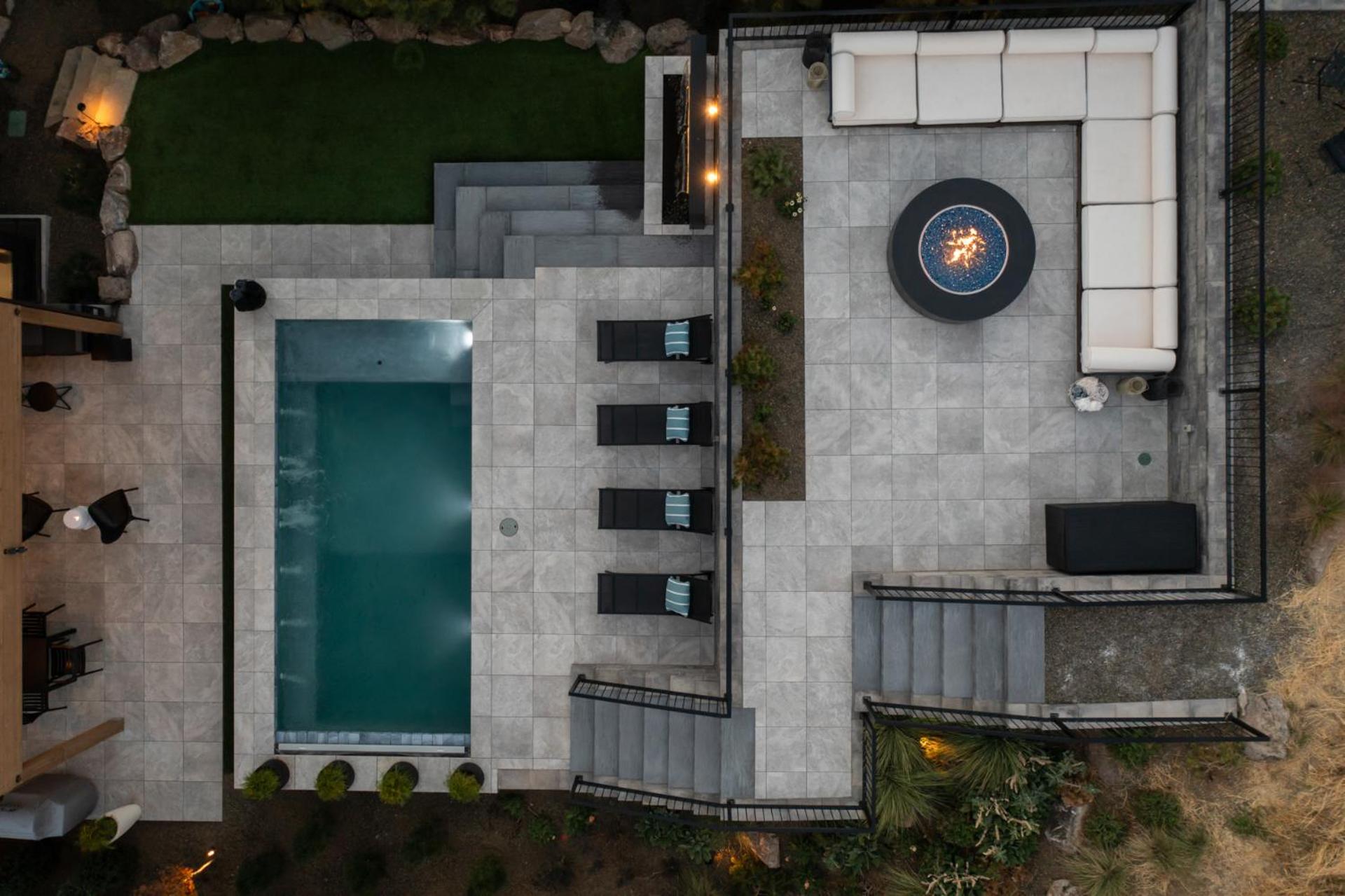 Lux North End Home: Heated Pool/Fire Pit/Theatre view 3