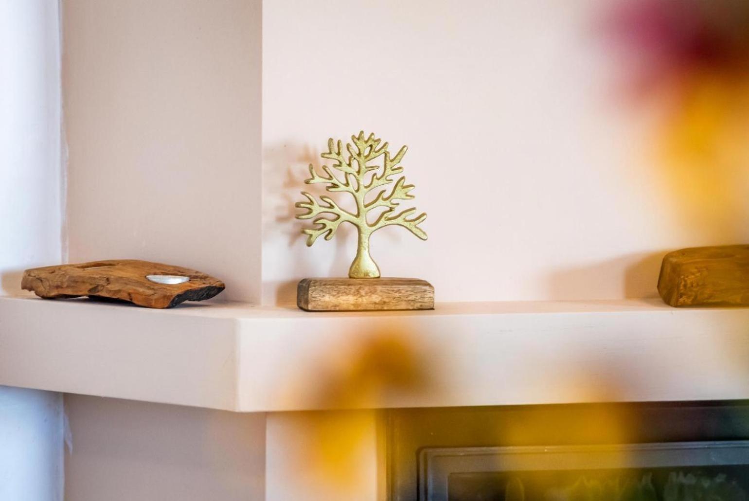 Oak Tree Cottage view 4