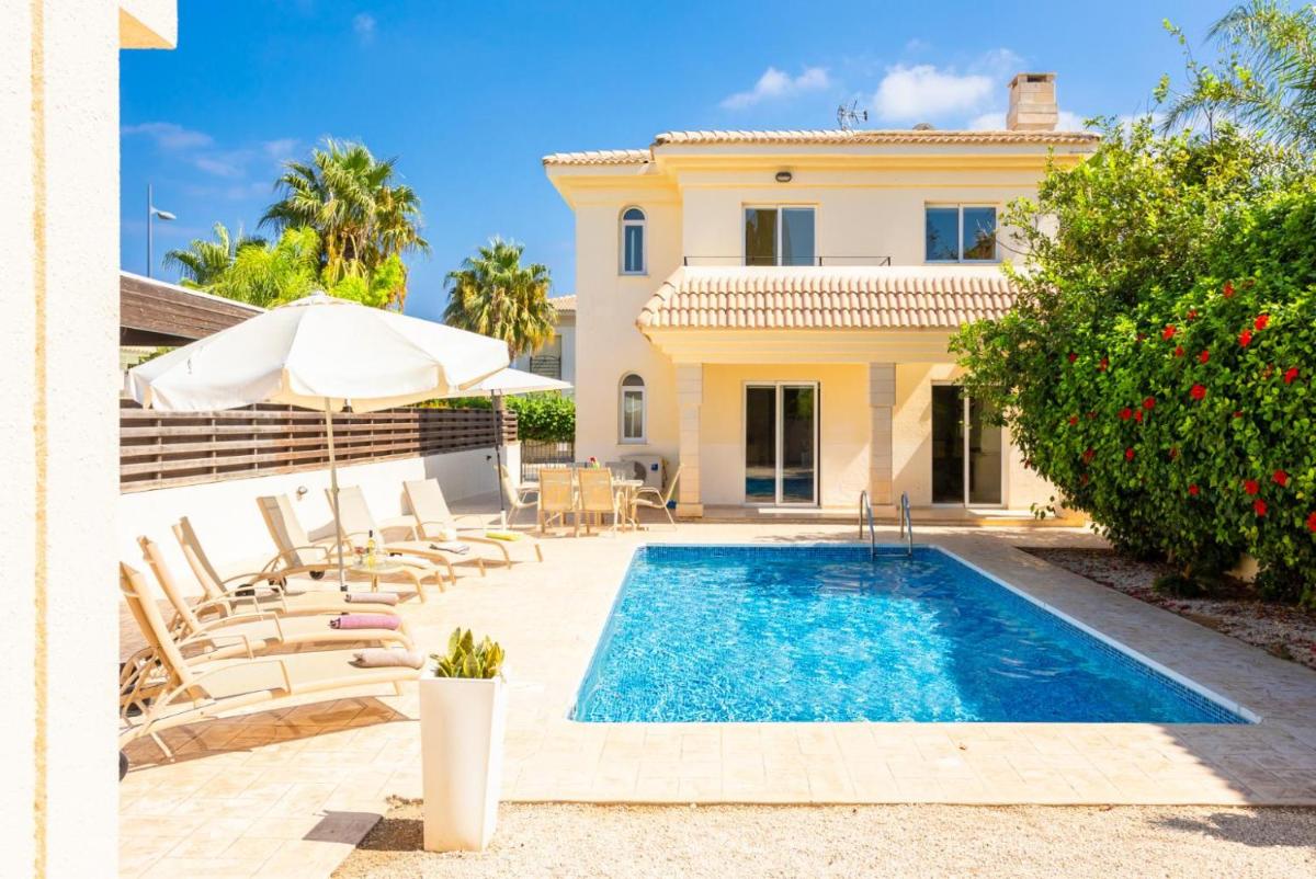 Villa Nikol view 3