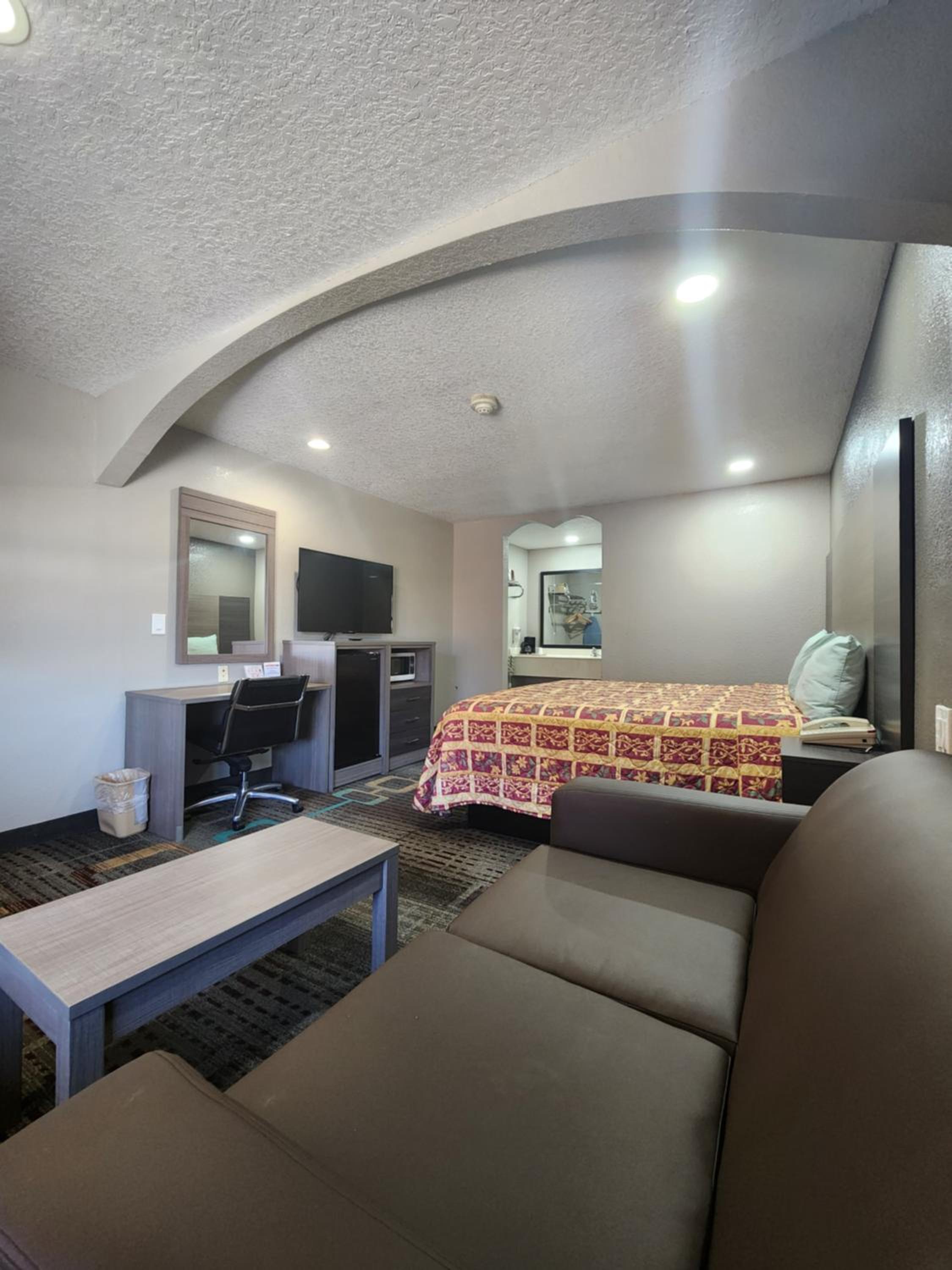Scottish Inn and Suites Beaumont, photo 81