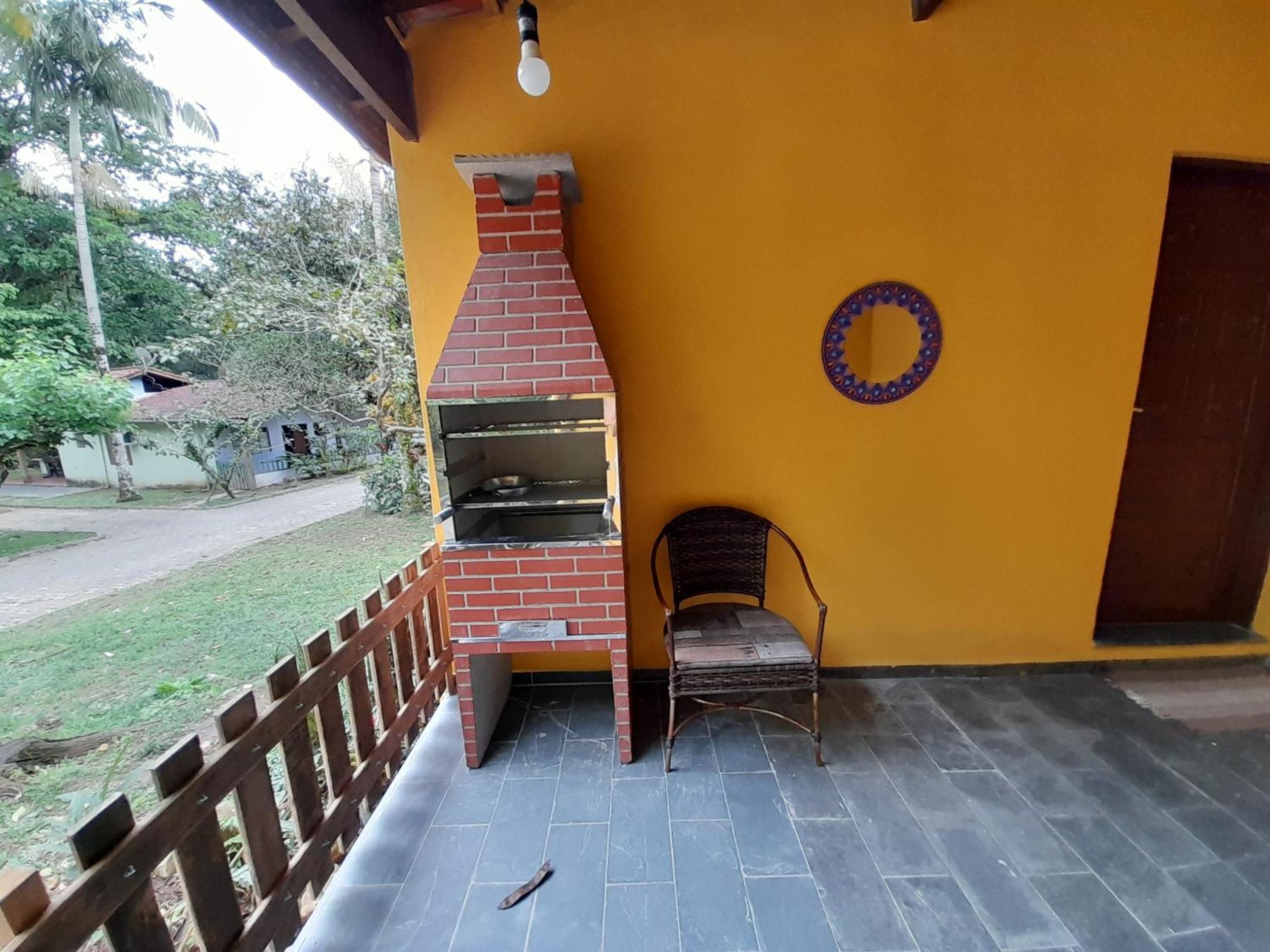 Mandala casa 3 dorms cond fech piscina churrasqueira