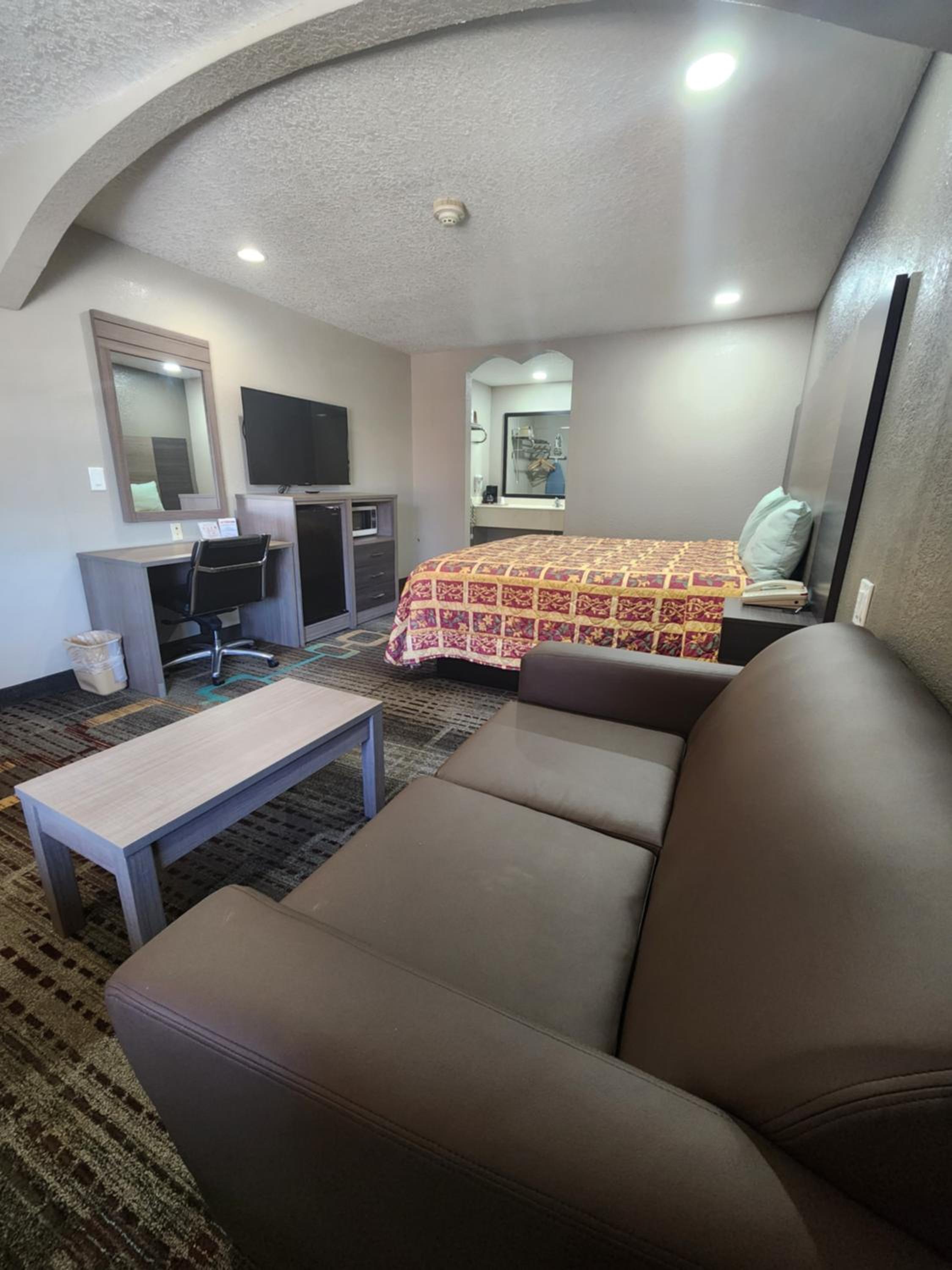 Scottish Inn and Suites Beaumont, photo 87
