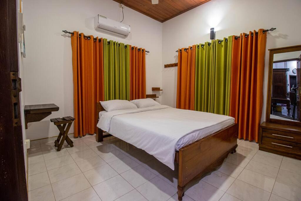 Spacious 4BR 4BA Family Villa wt Balcony & Lavish Garden view 3