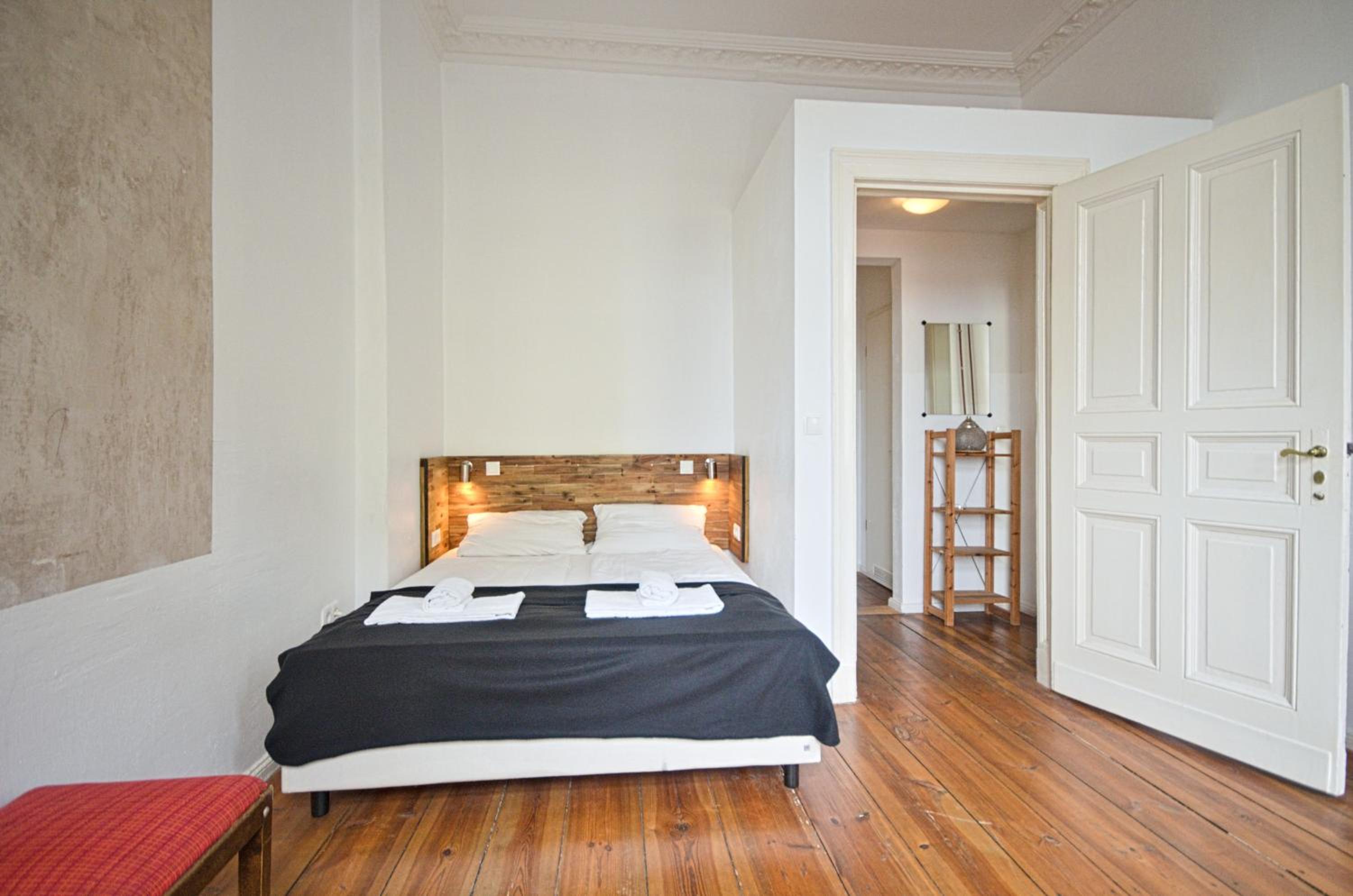 2 Bedroom Apartment (ABEMI)